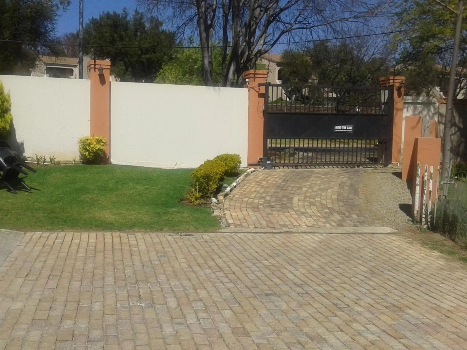 Facade/entrance in Royal Olympia Lodges & Safaris RSA