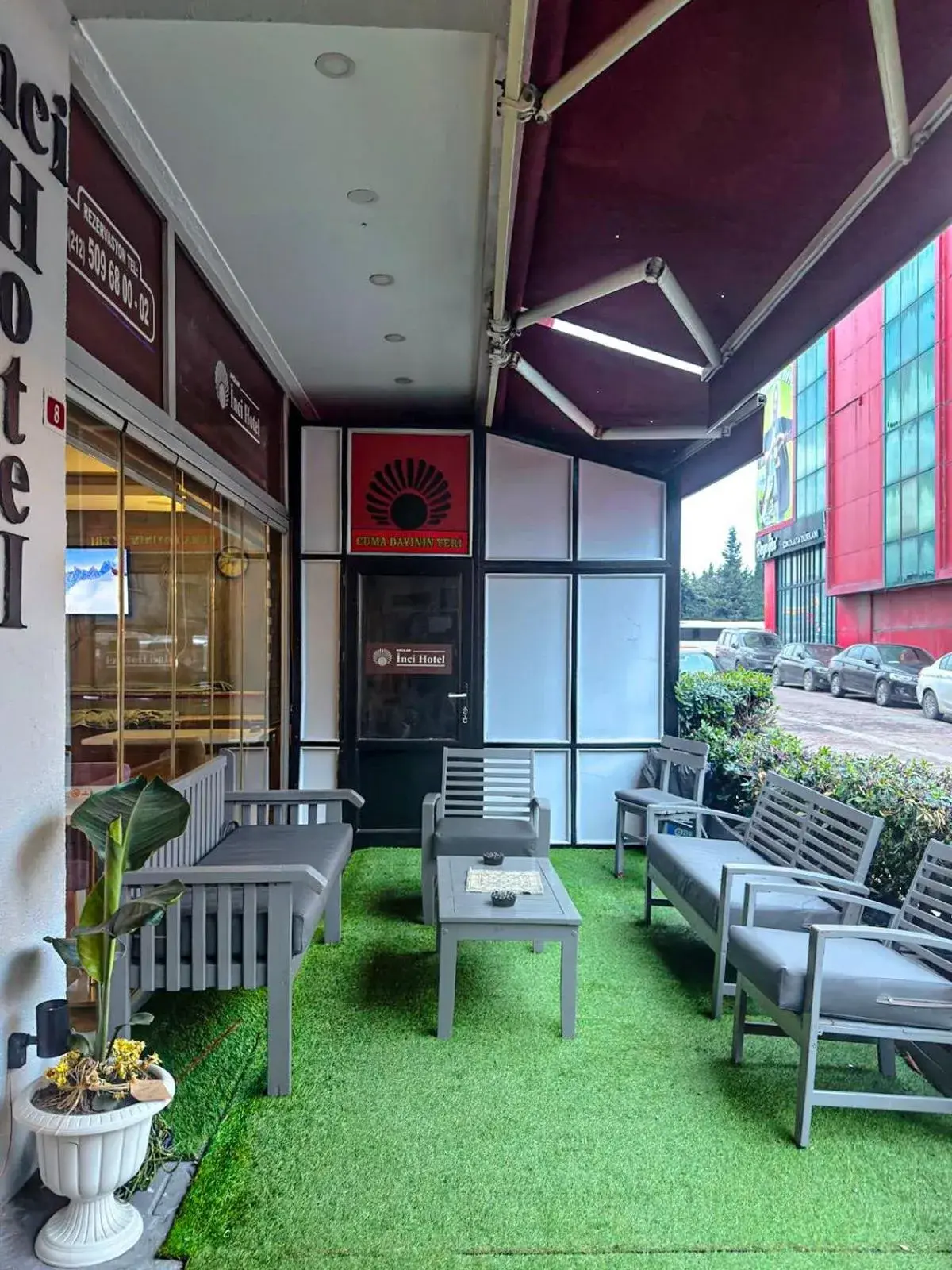 Property building in Avcılar İnci Hotel Property building in Avcılar İnci Hotel