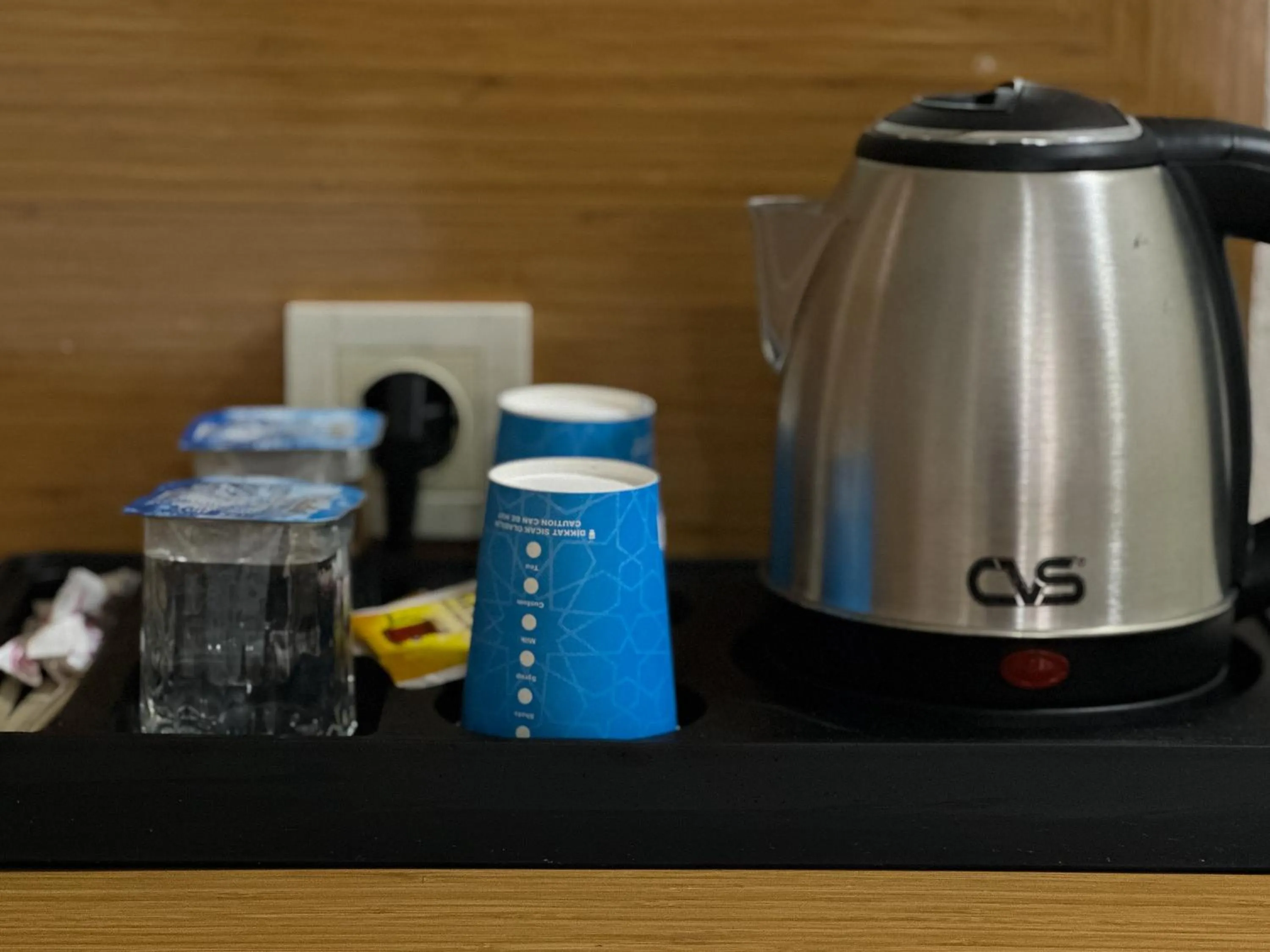 Coffee/tea facilities in Avcılar İnci Hotel