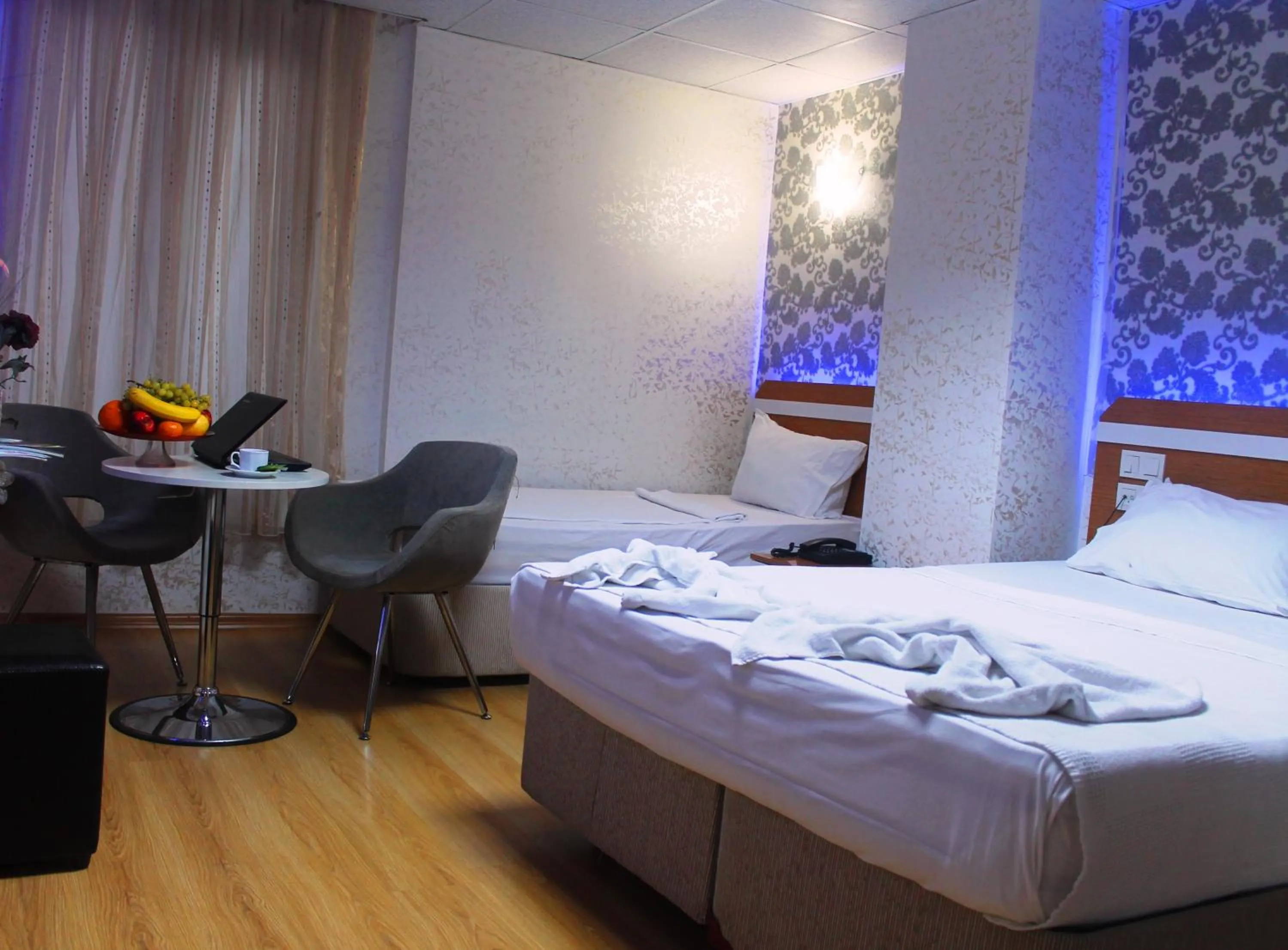 Photo of the whole room, Bed in Avcılar İnci Hotel