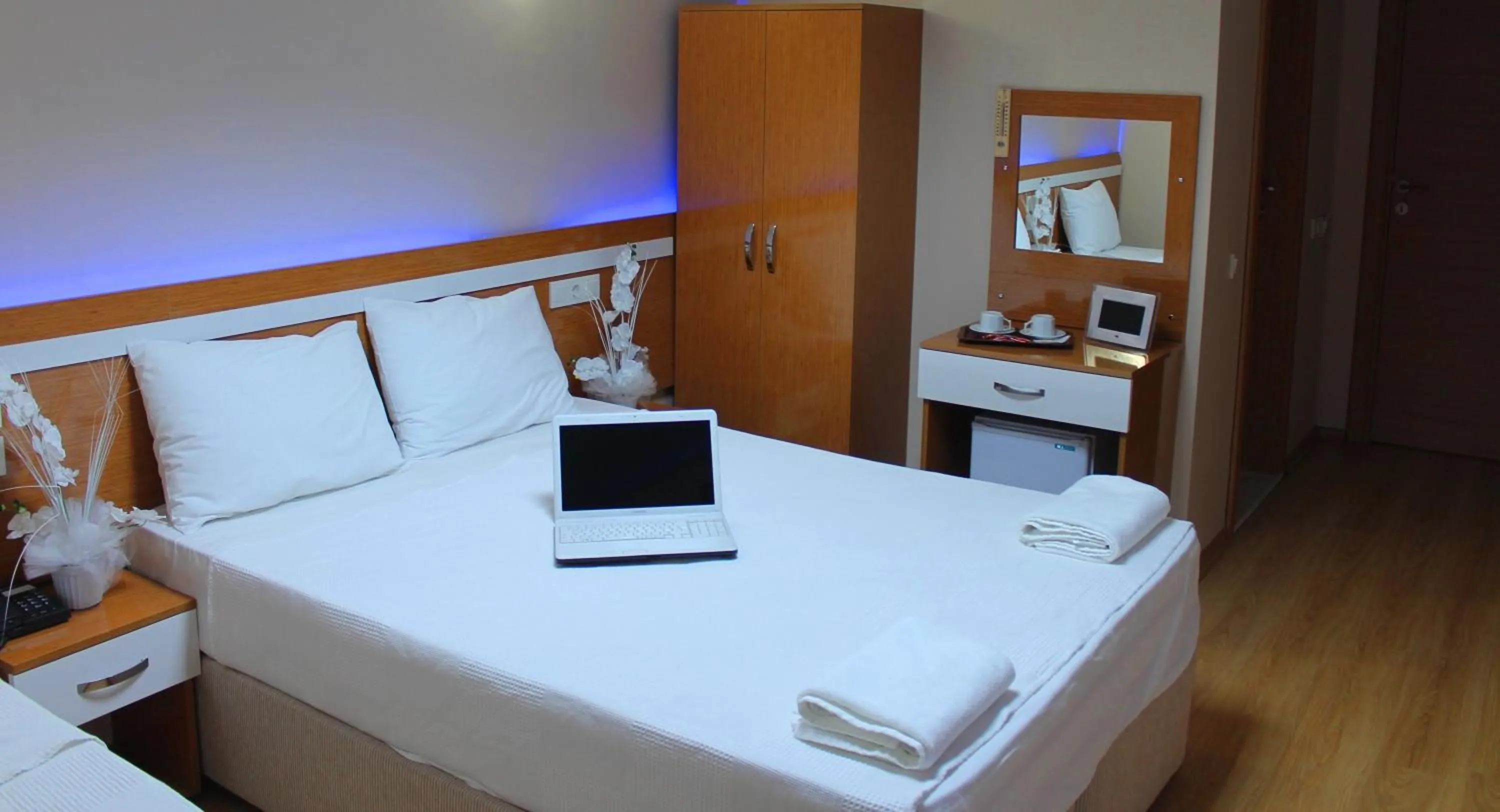 Bed in Avcılar İnci Hotel