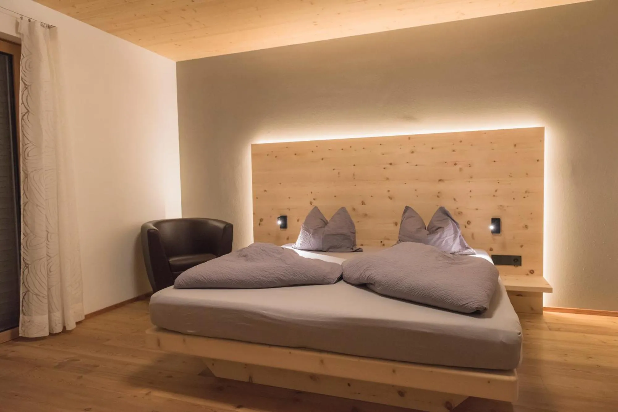 Bed in Residence-Garni Haus Tschenett