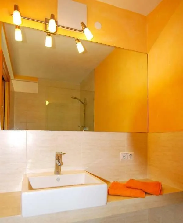 Bathroom in Residence-Garni Haus Tschenett