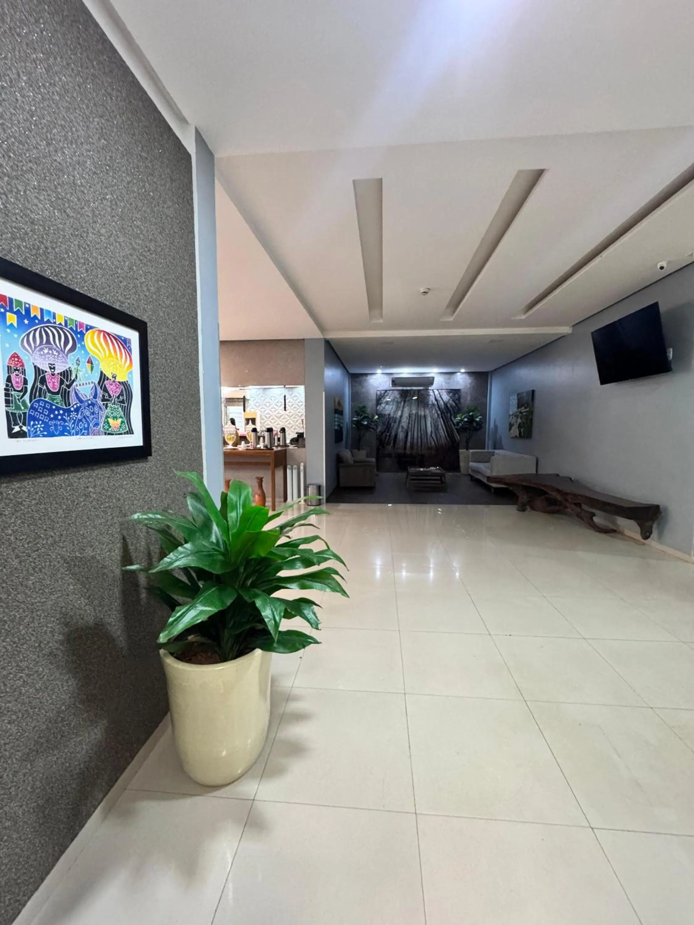 INACIO'S PLAZA HOTEL