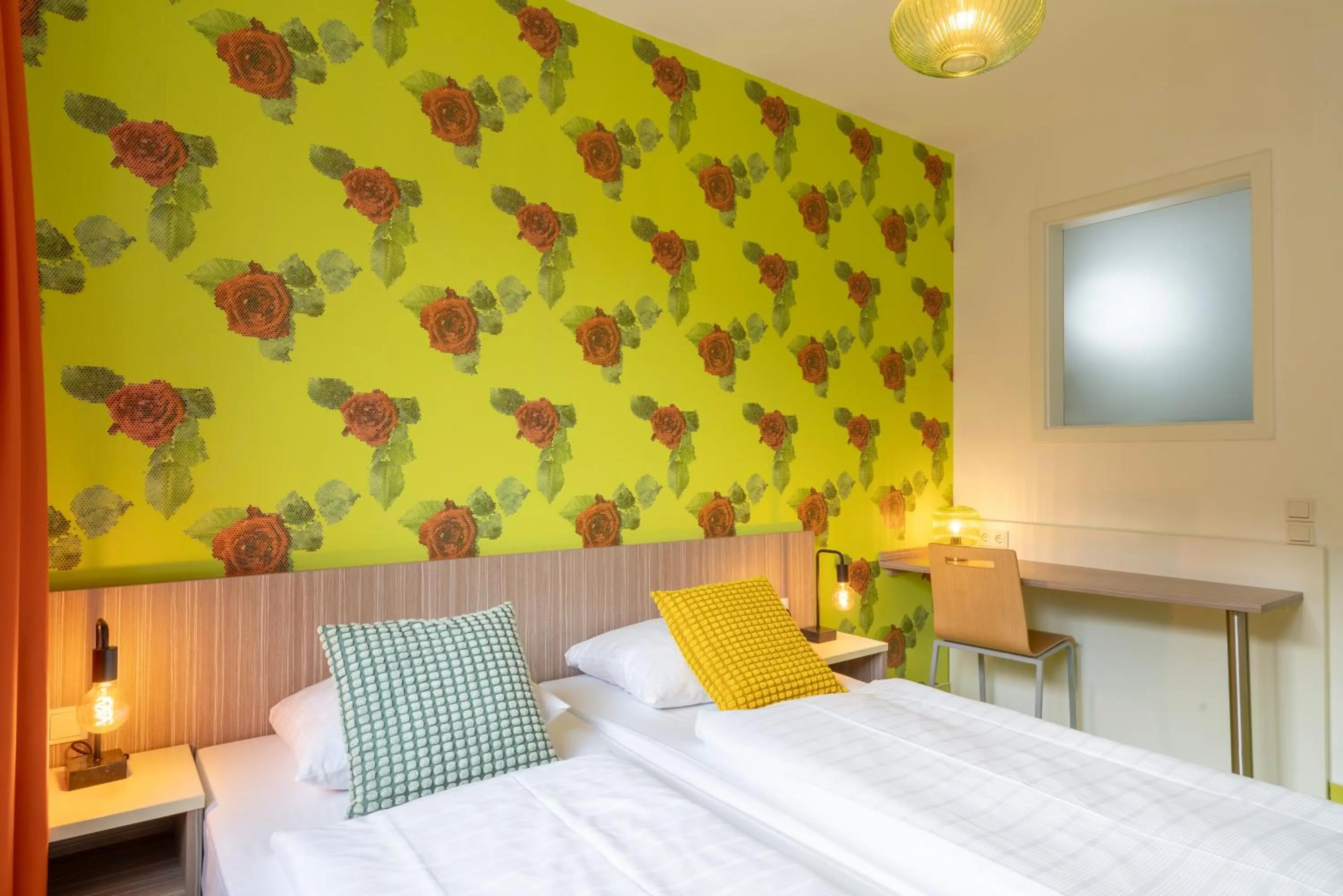 Photo of the whole room, Bed in Hotel Madeleine Biohotel