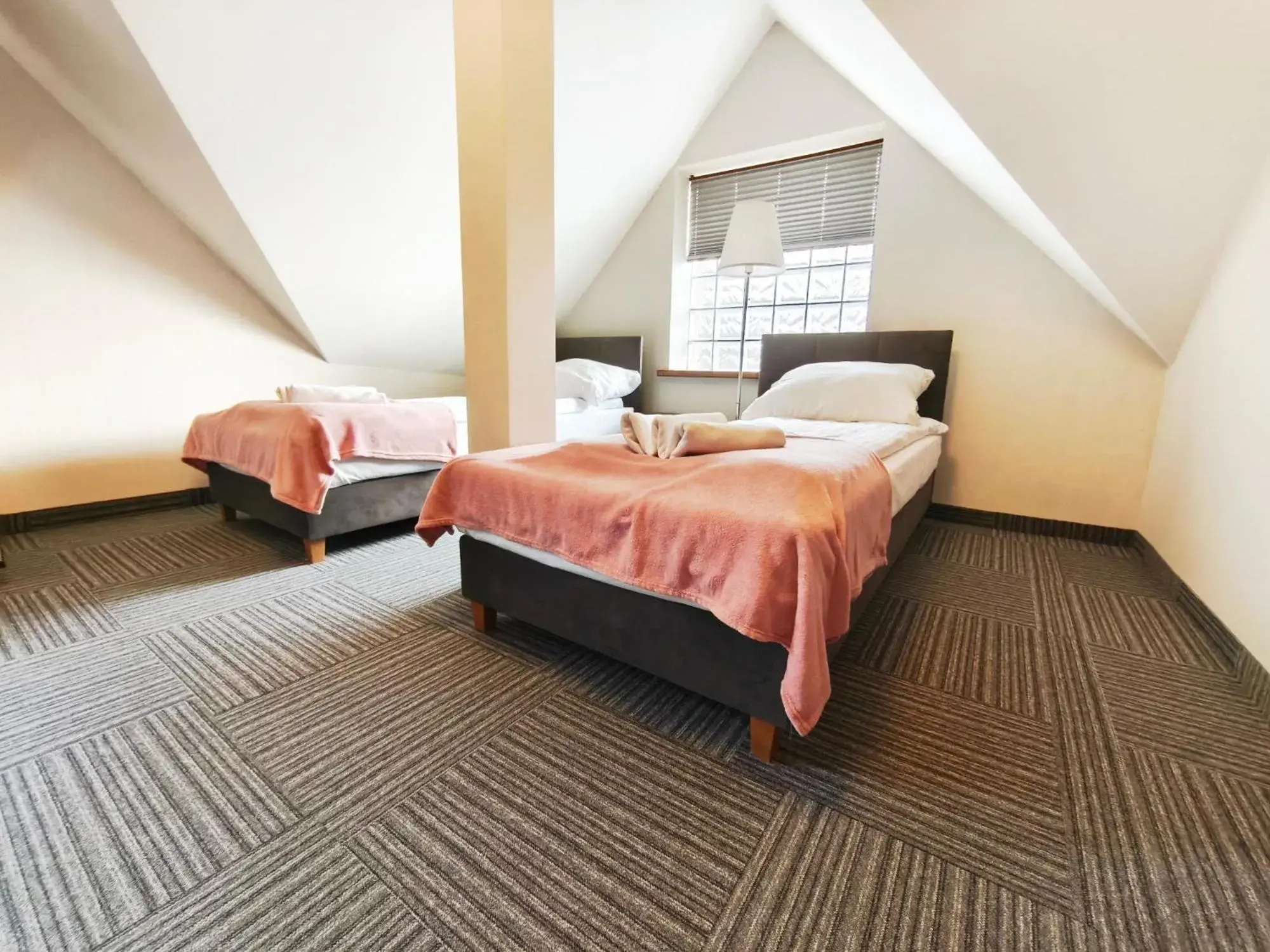 Double or Twin Room - single occupancy in Route One - Restauracja & Pokoje Hotelowe Double or Twin Room - single occupancy in Route One - Restauracja & Pokoje Hotelowe