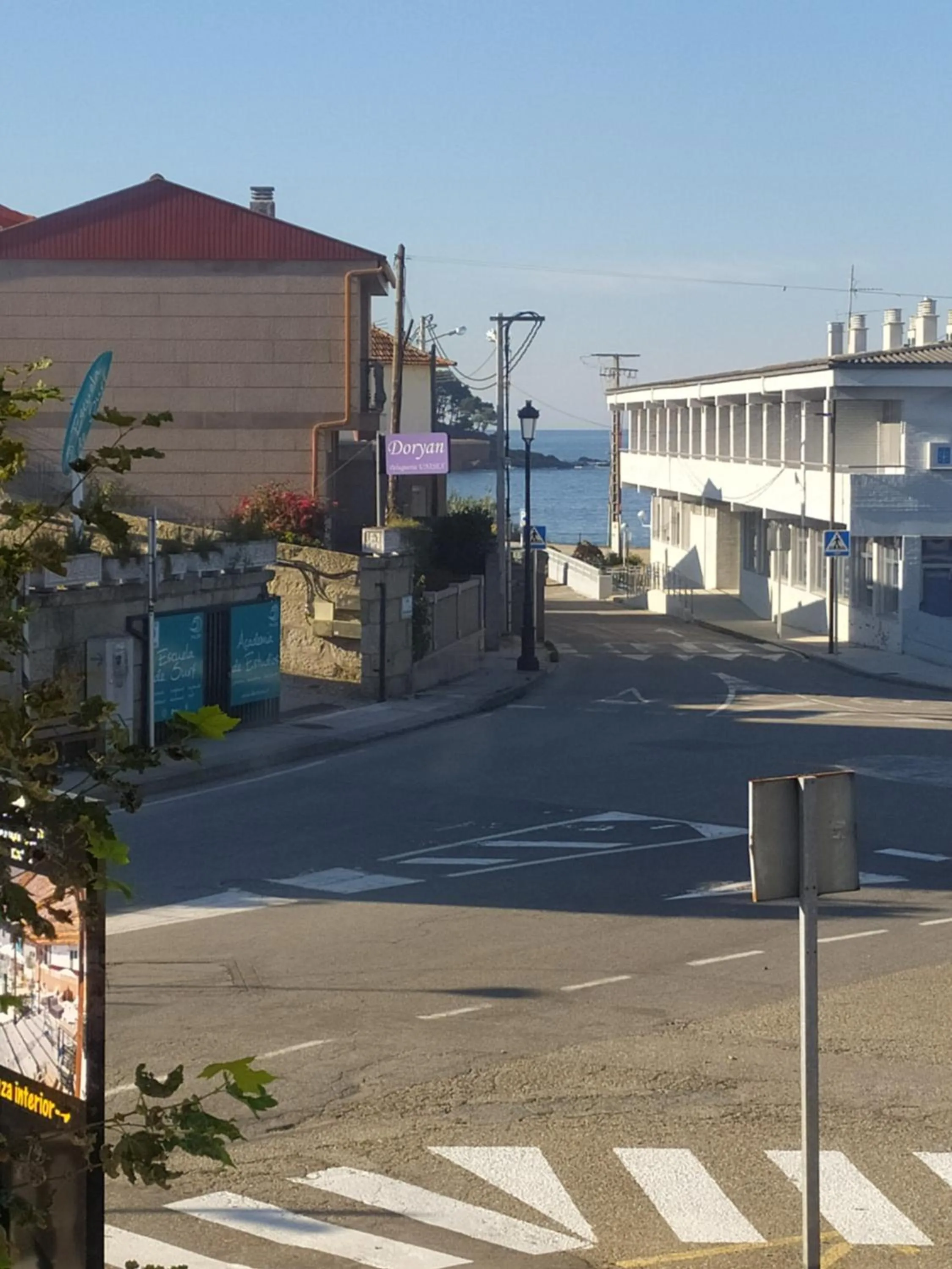 PATOS BEACH HOUSE