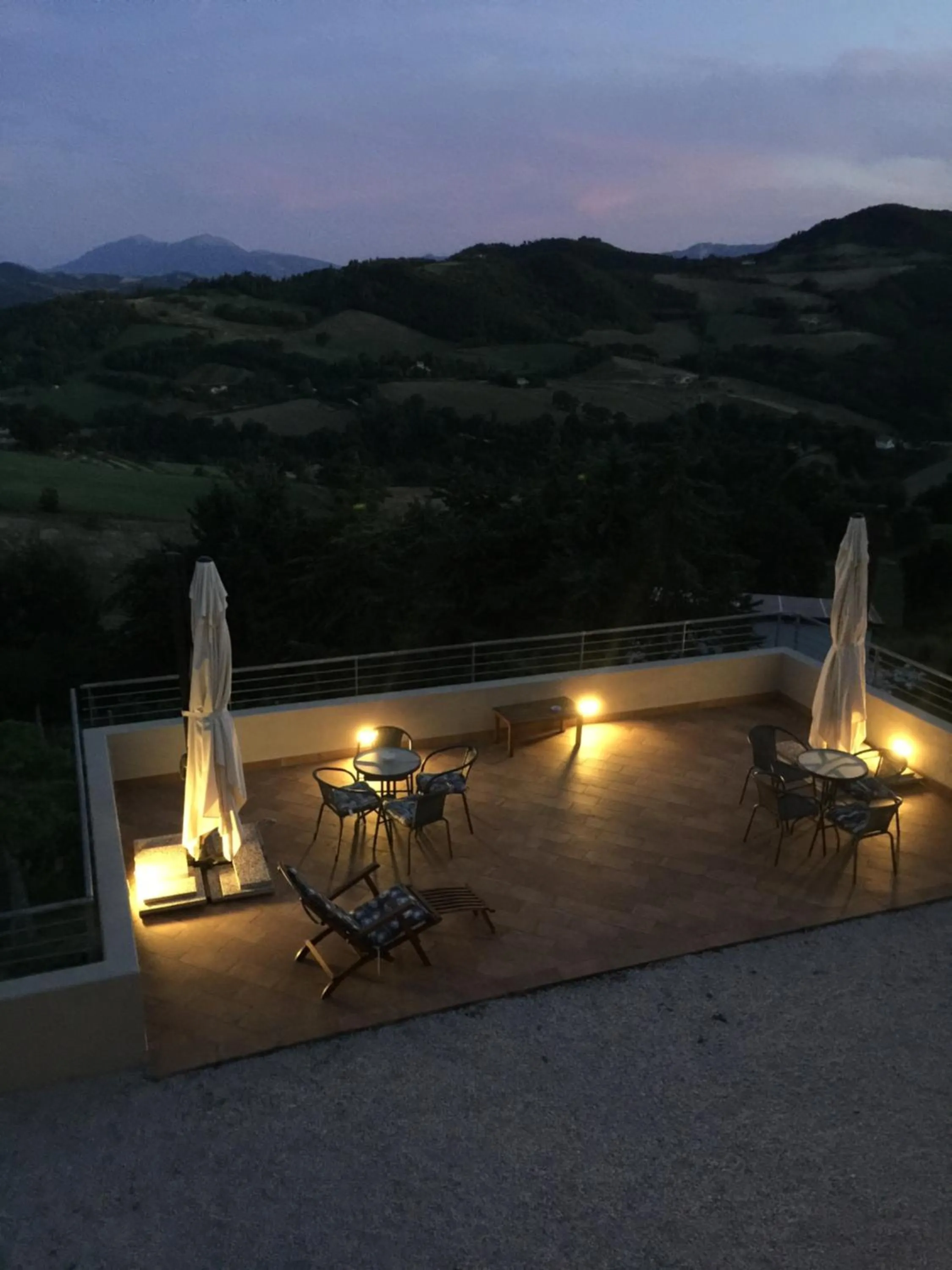Balcony/Terrace in Green B&B Urbino Cá del vento