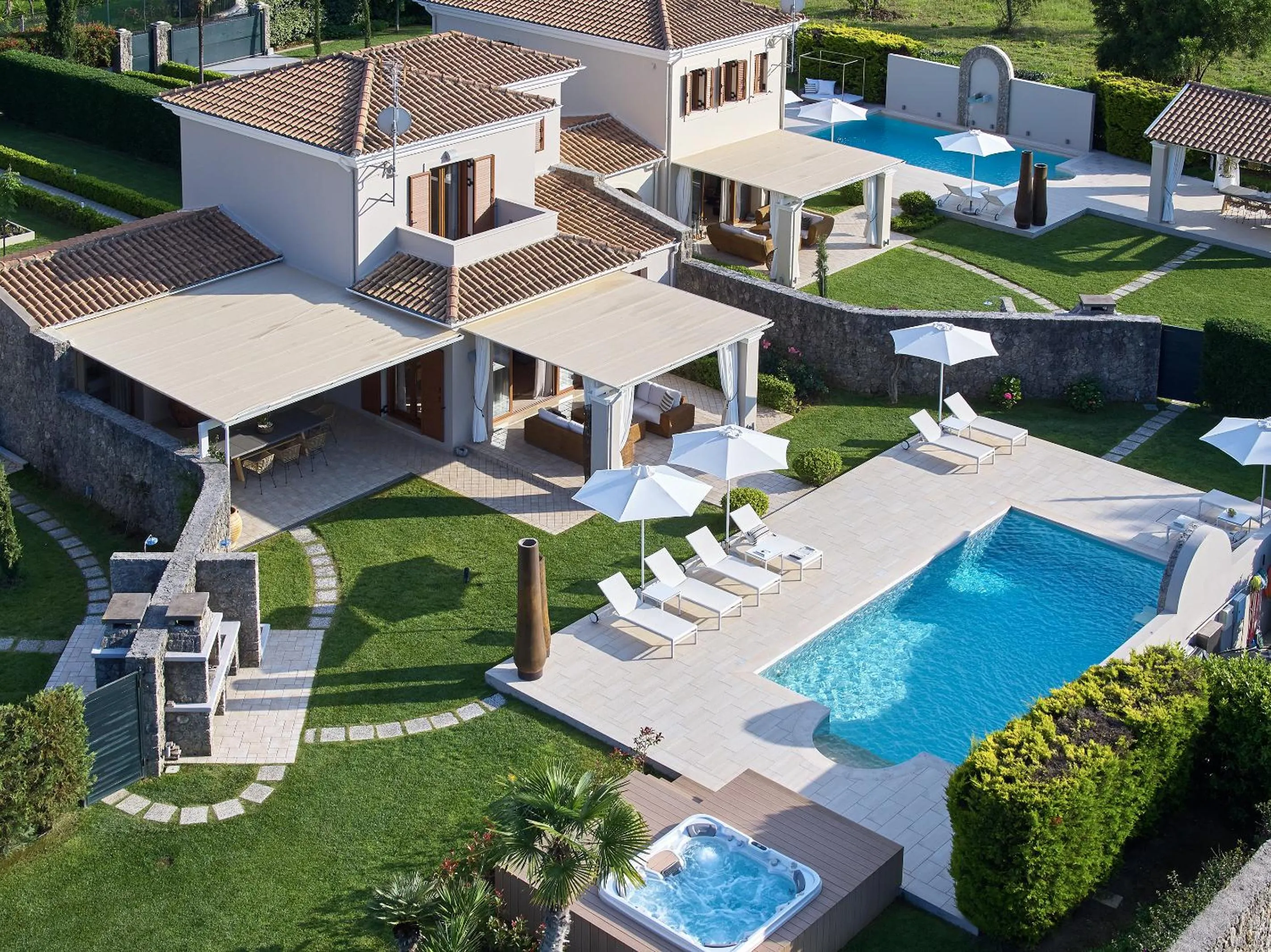 S & O Villas Corfu