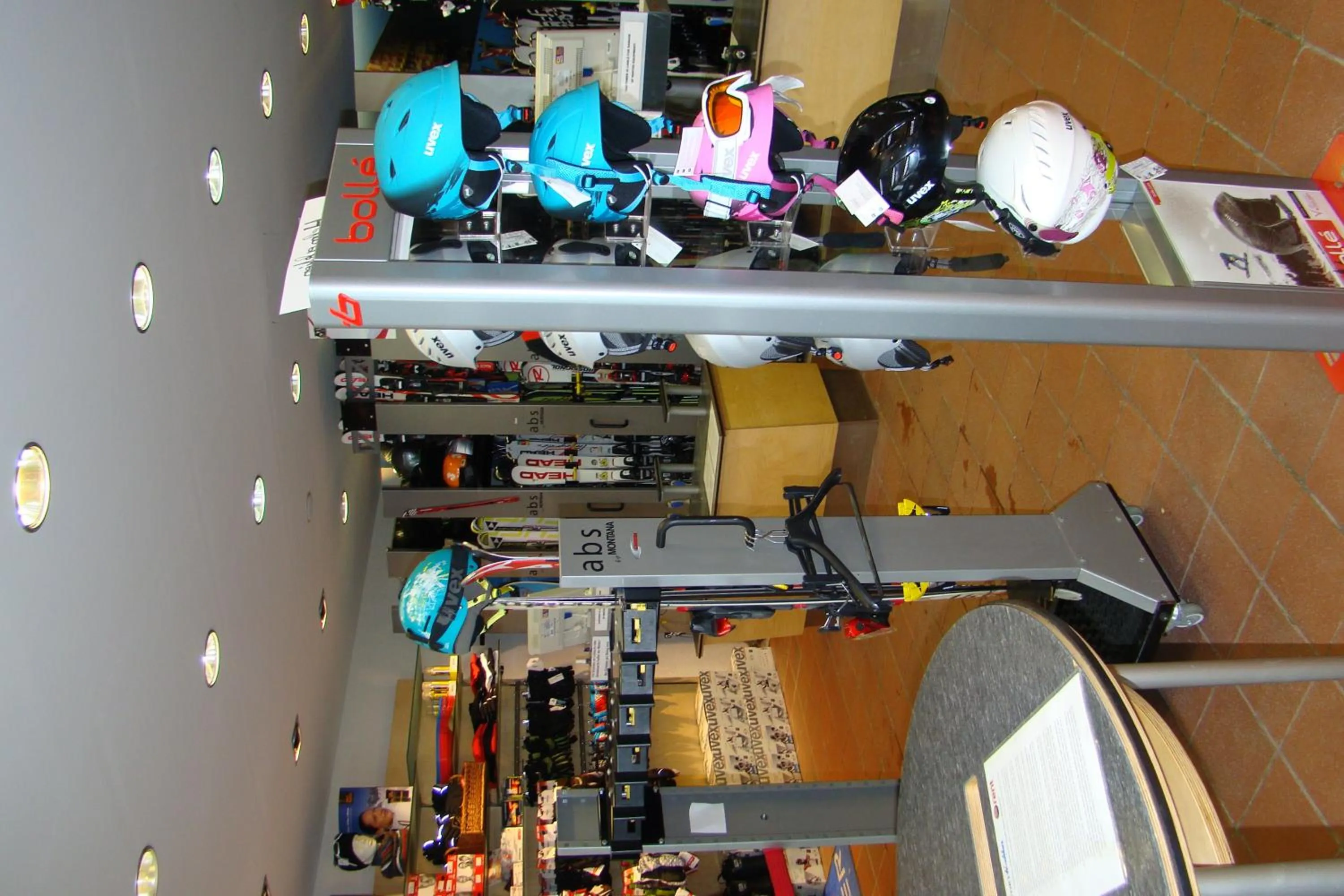 On-site shops in JoSchi Sporthaus Hochkar