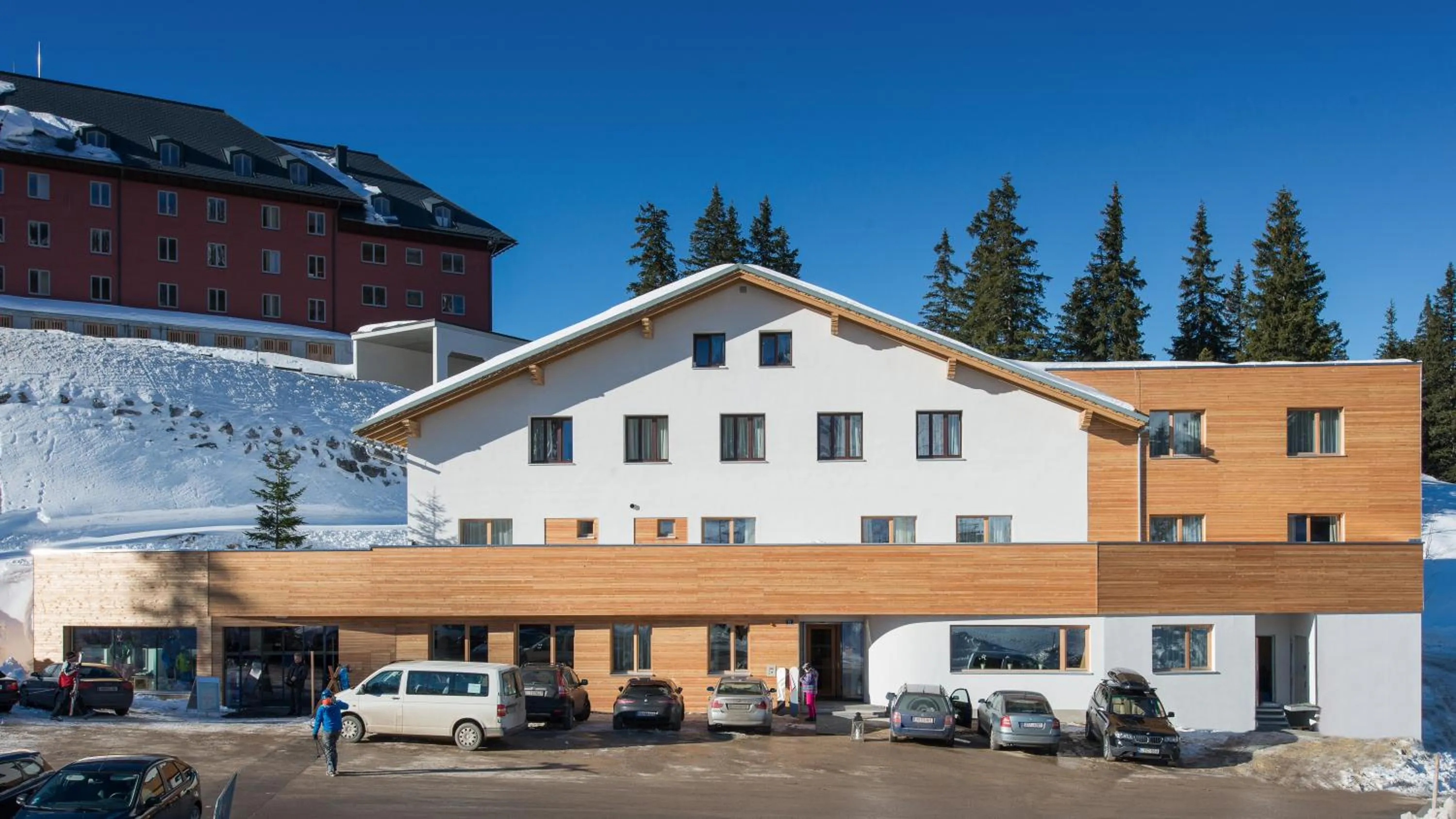 Facade/entrance in JoSchi Sporthaus Hochkar