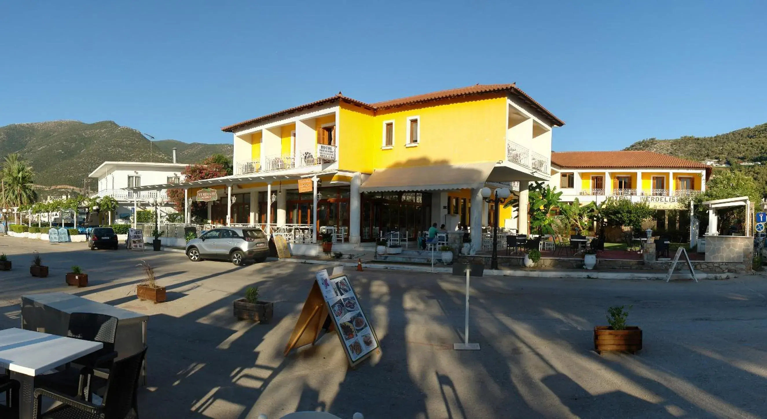 Verdelis Inn Verdelis Inn