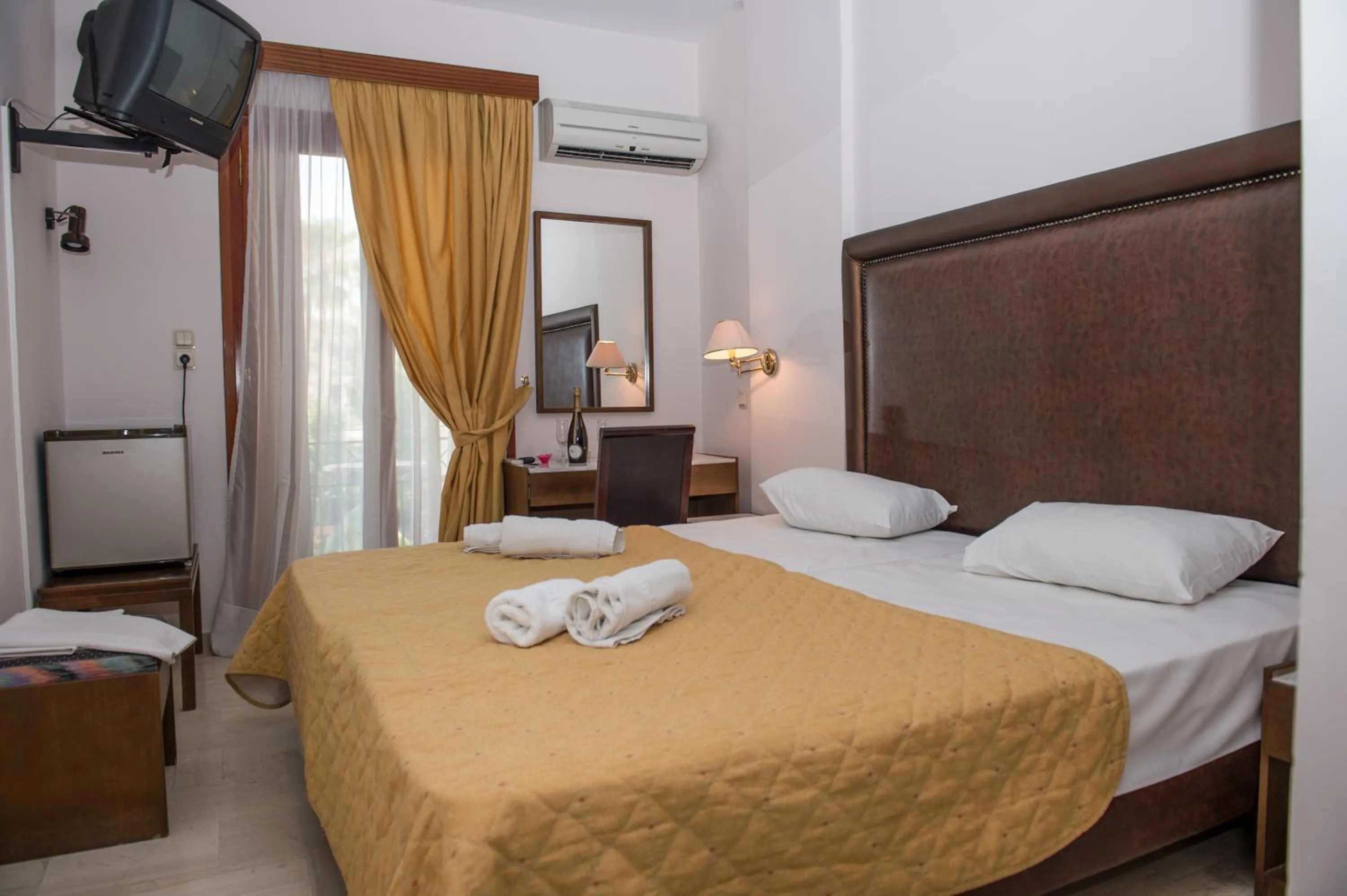 Double or Twin Room in Verdelis Inn
