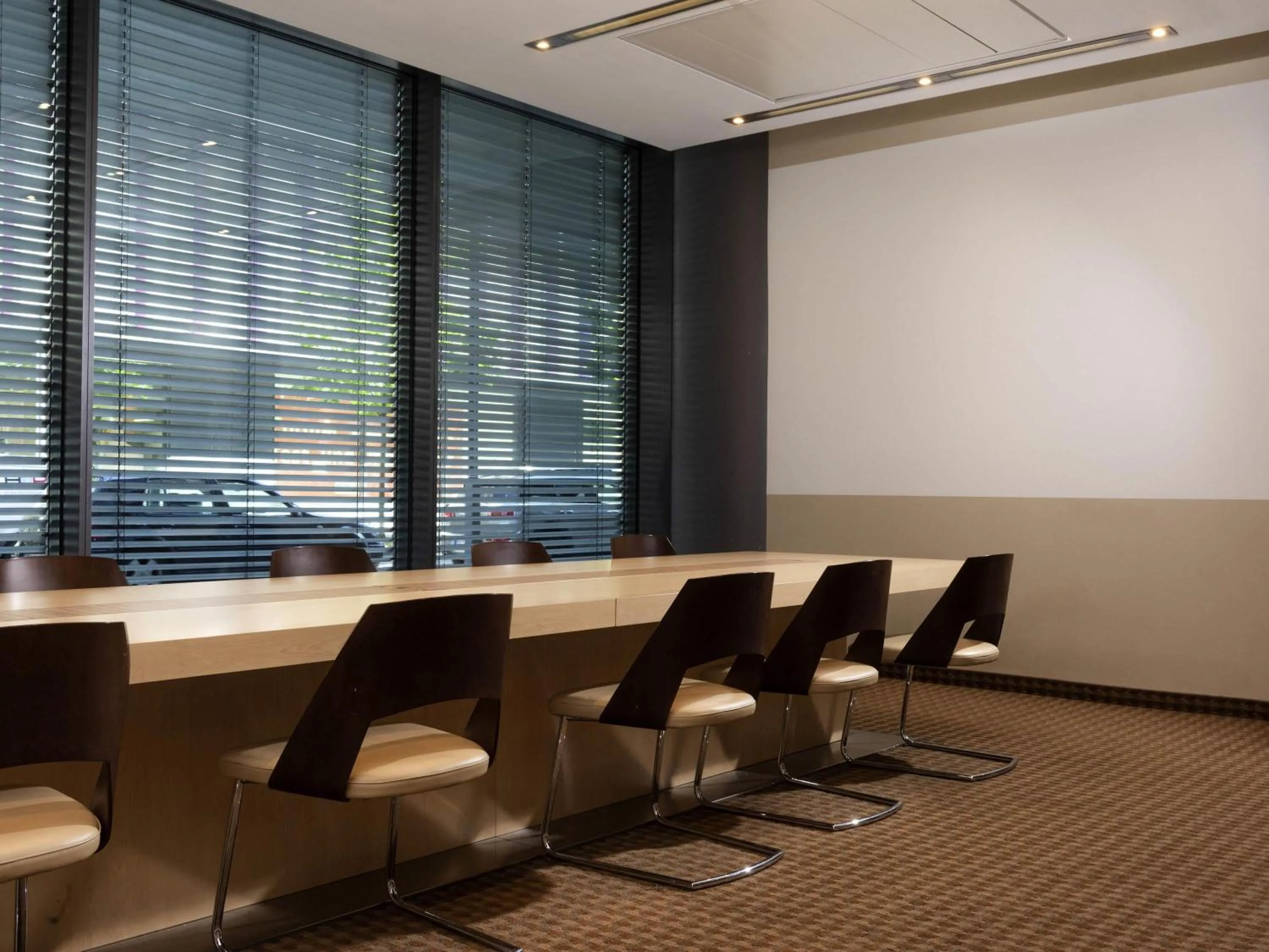 Meeting/conference room in Mövenpick Hotel Frankfurt City Messe
