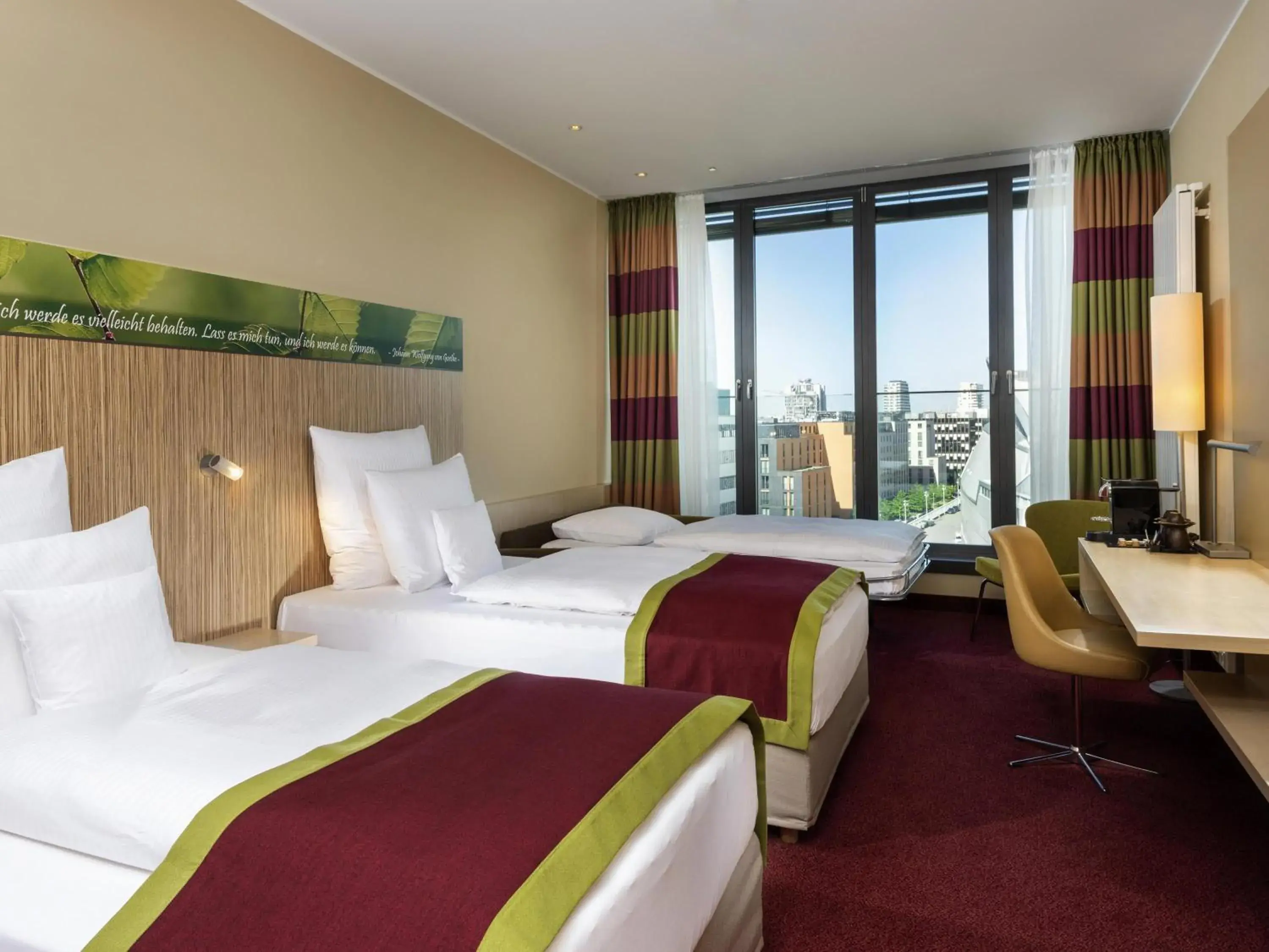 Superior Twin Room in Mövenpick Hotel Frankfurt City Messe Superior Twin Room in Mövenpick Hotel Frankfurt City Messe