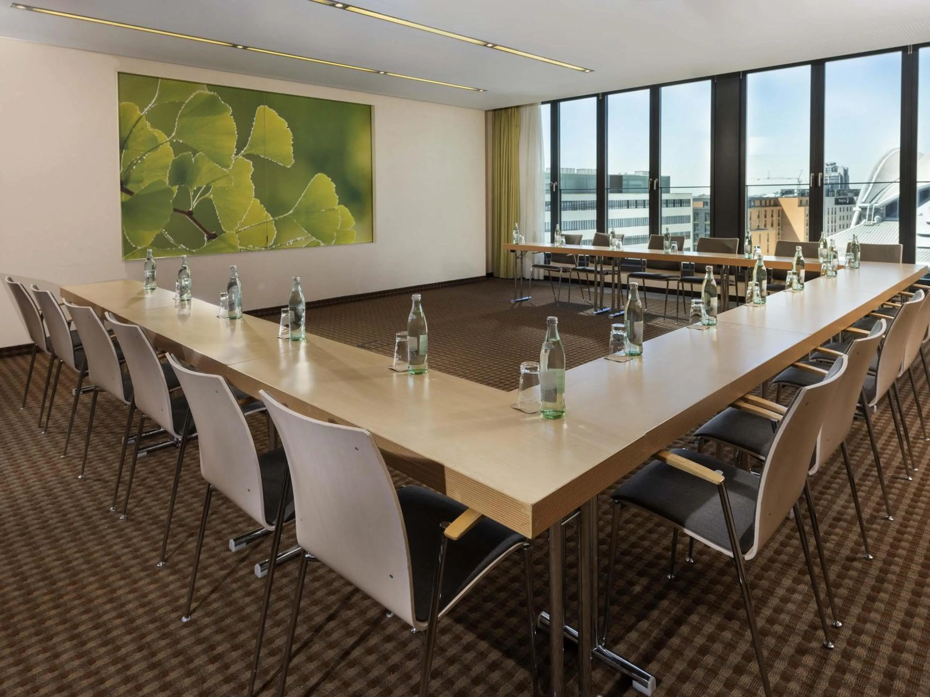 Meeting/conference room in Mövenpick Hotel Frankfurt City Messe