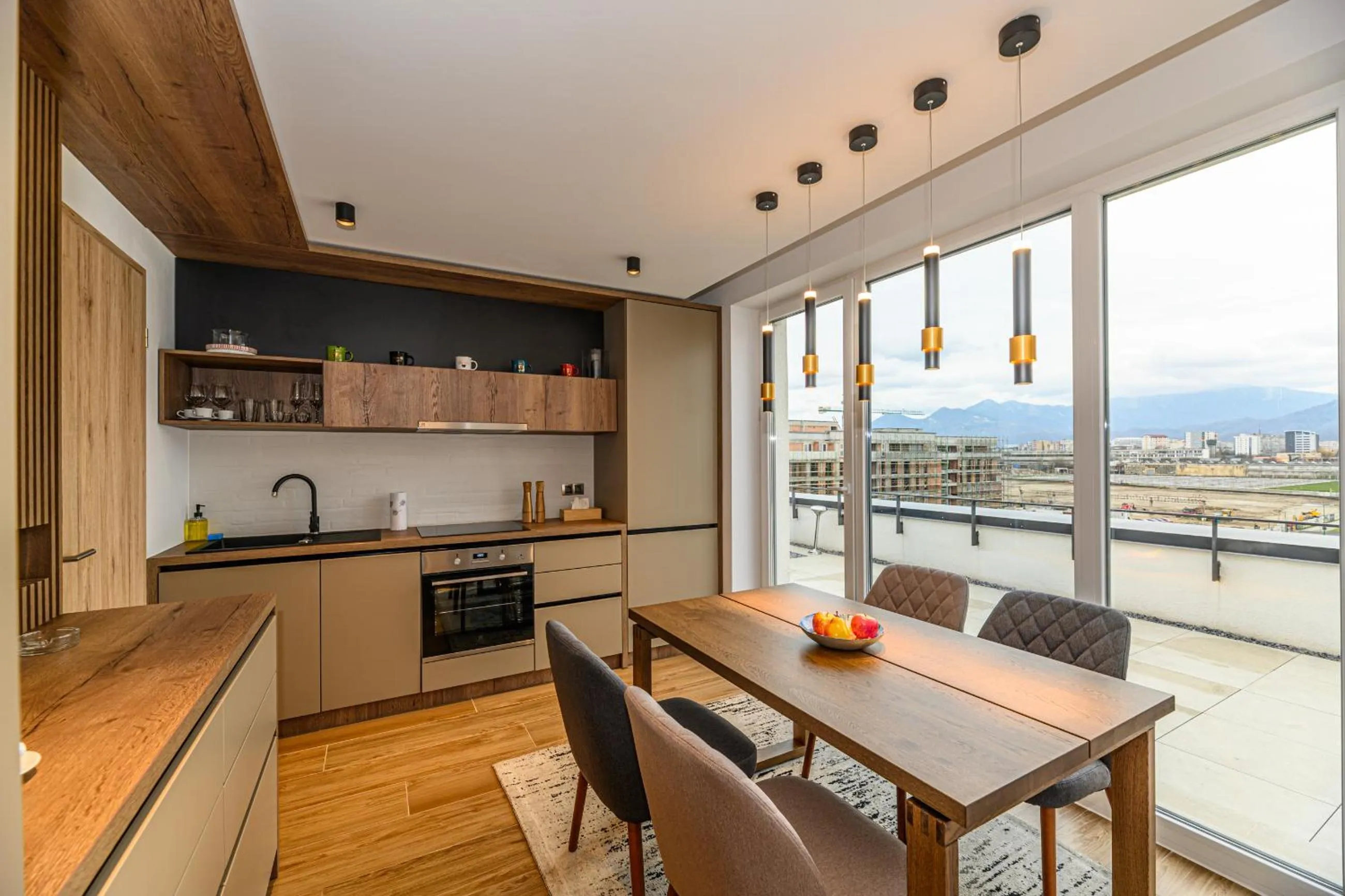 Kitchen or kitchenette in MK Apartments Brasov