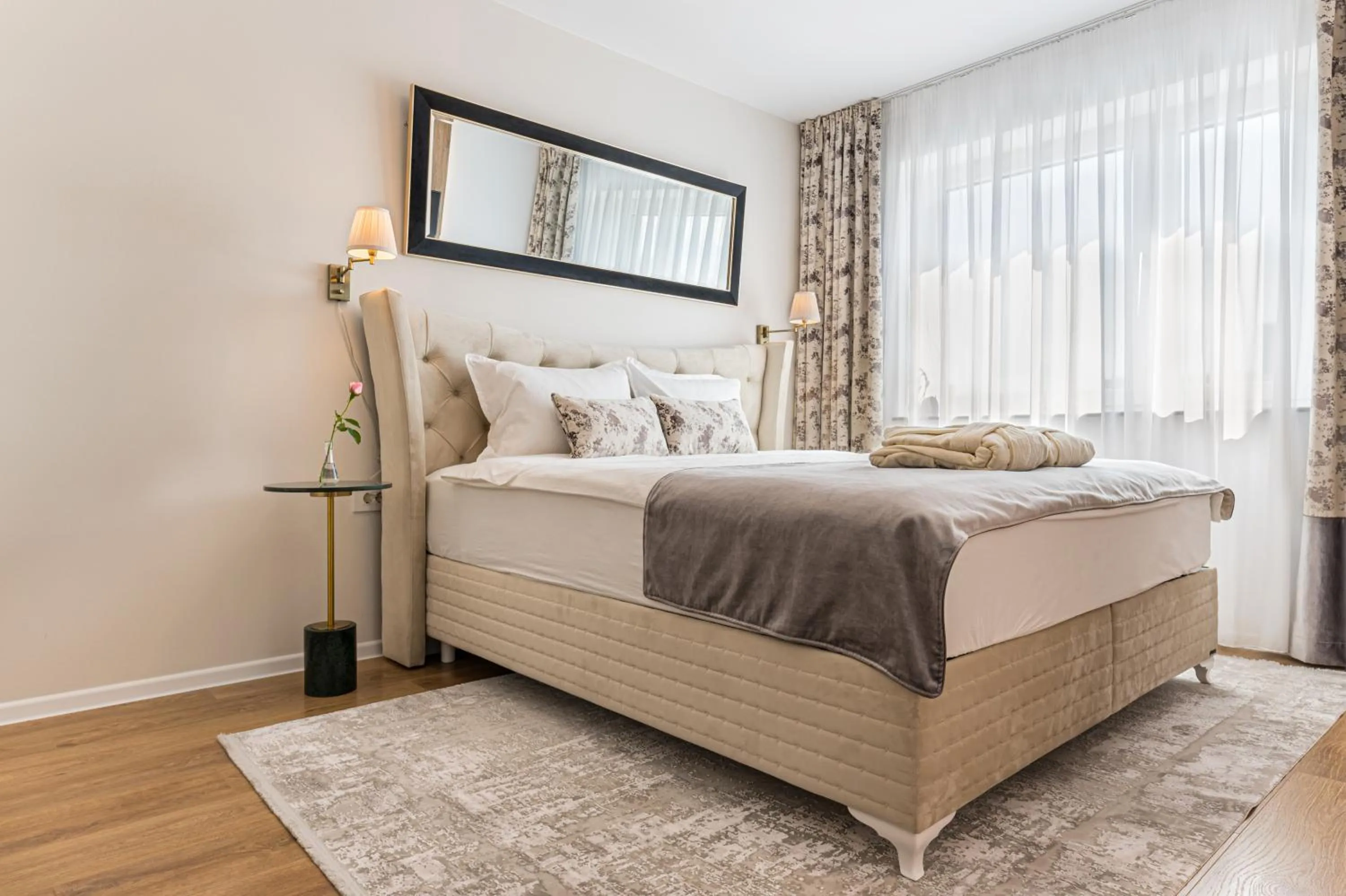 Bed in MK Apartments Brasov