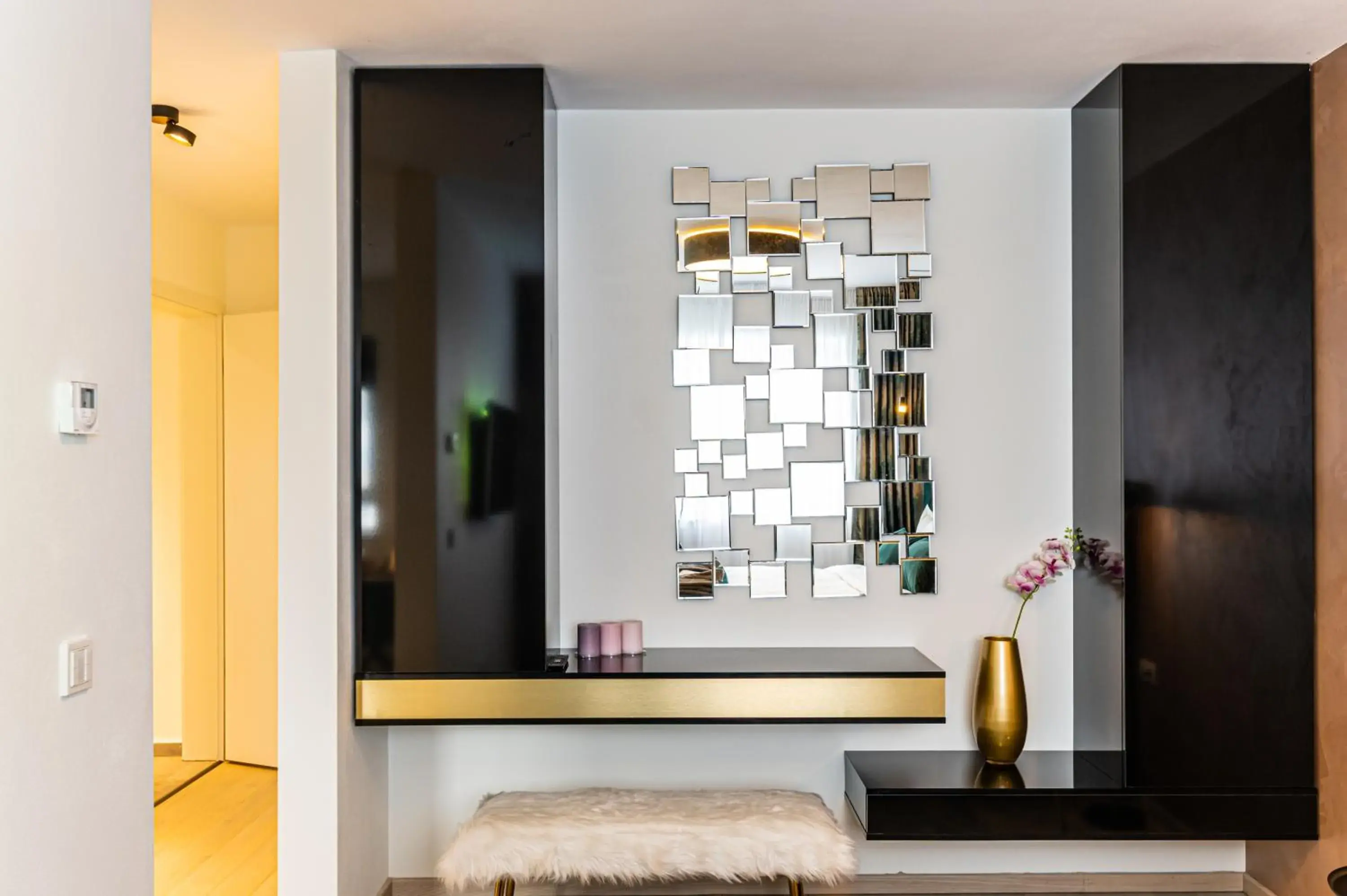 Decorative detail in MK Apartments Brasov Decorative detail in MK Apartments Brasov