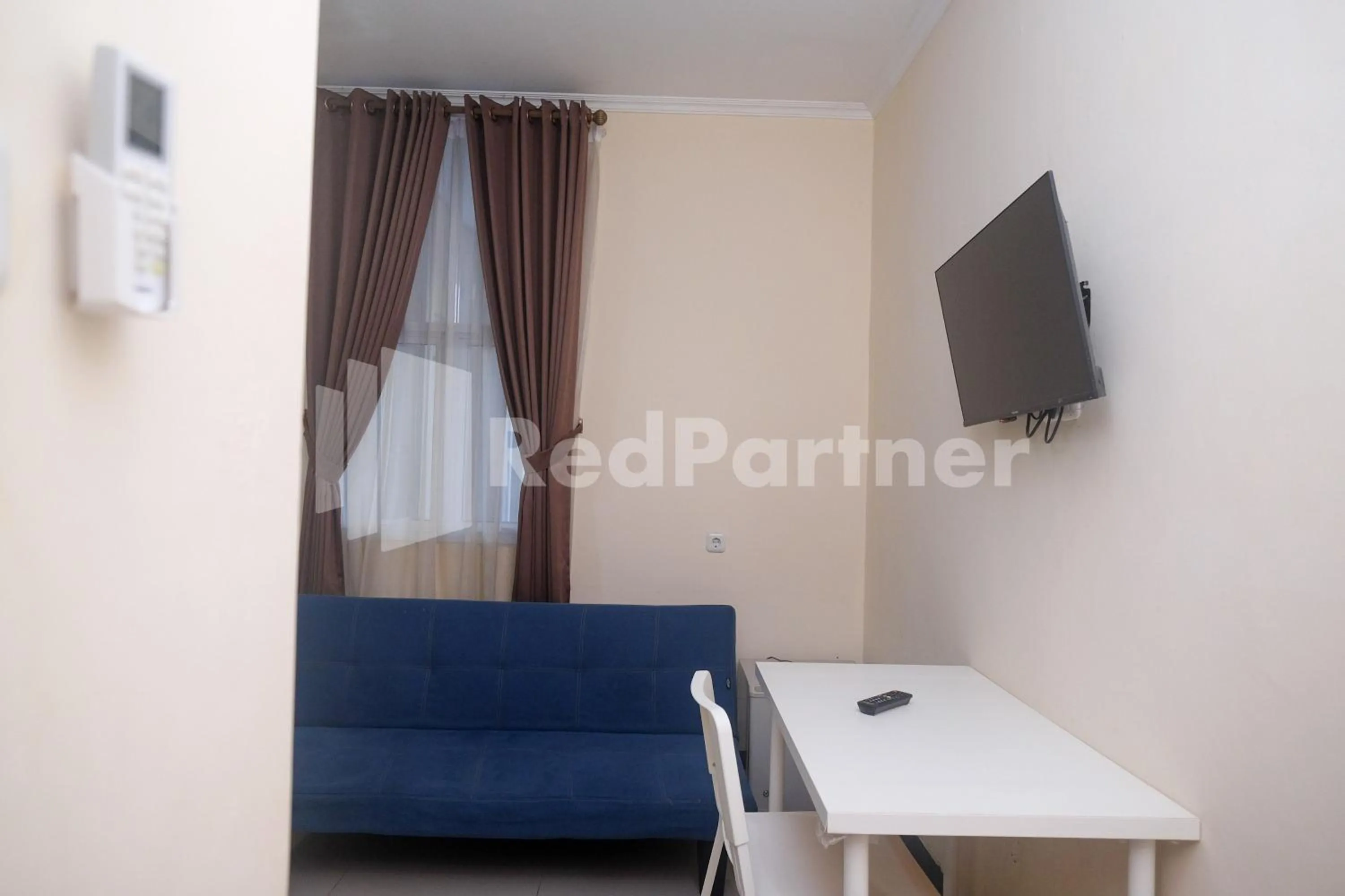 Bedroom in Griya Loka 2 Syariah Near Simpang Lima Mitra Reddoorz