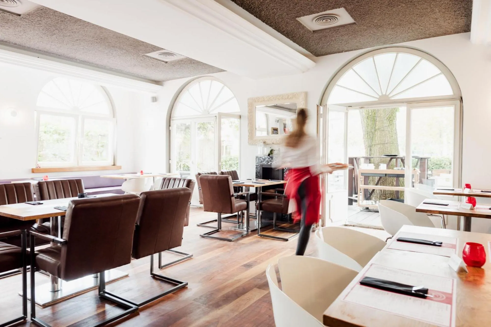 Restaurant/places to eat in Müllner Smart Hotel Wien Self Check In