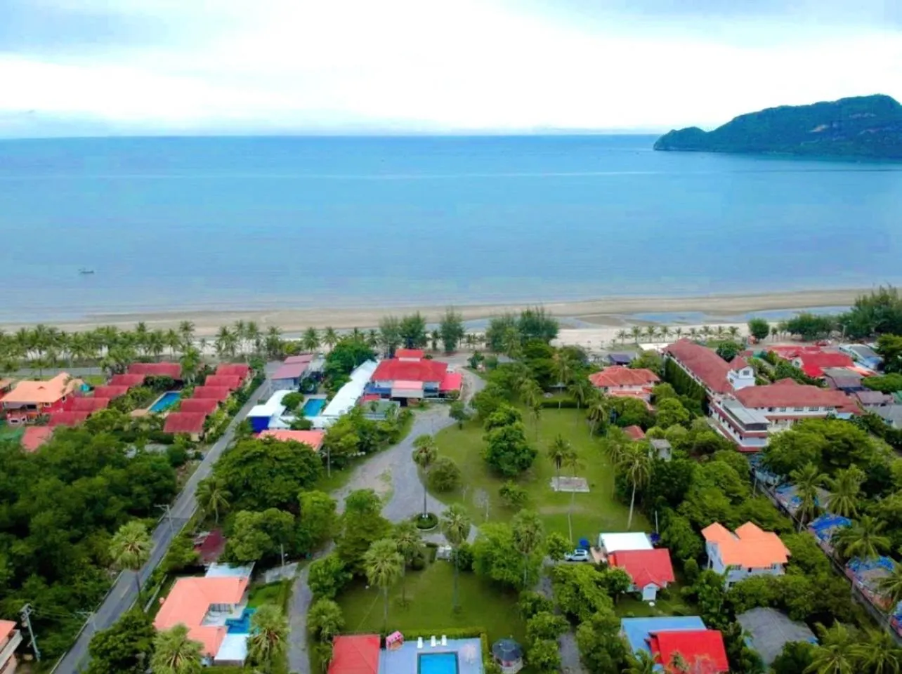 Property building in Baan Golden Resort & Residences