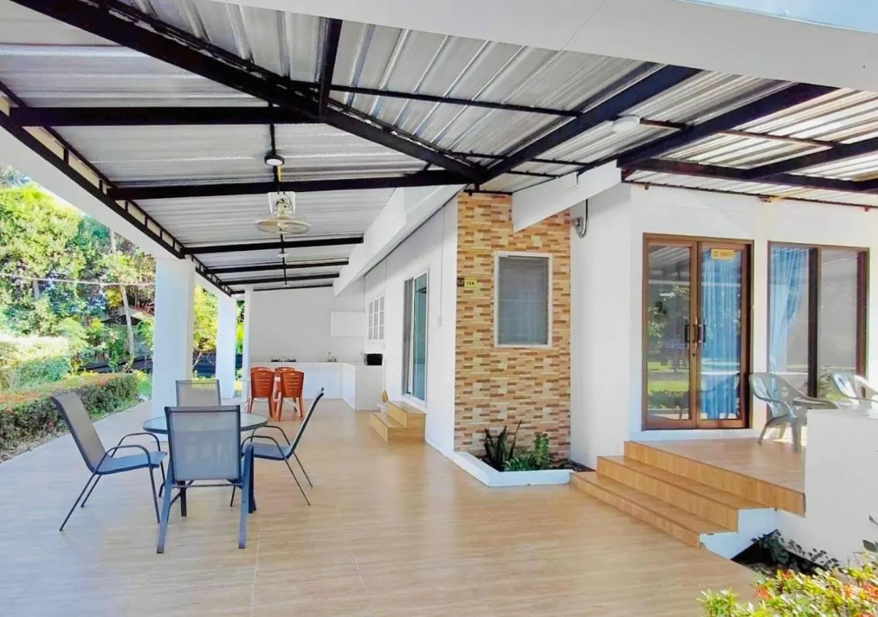 Baan Golden Resort & Residences