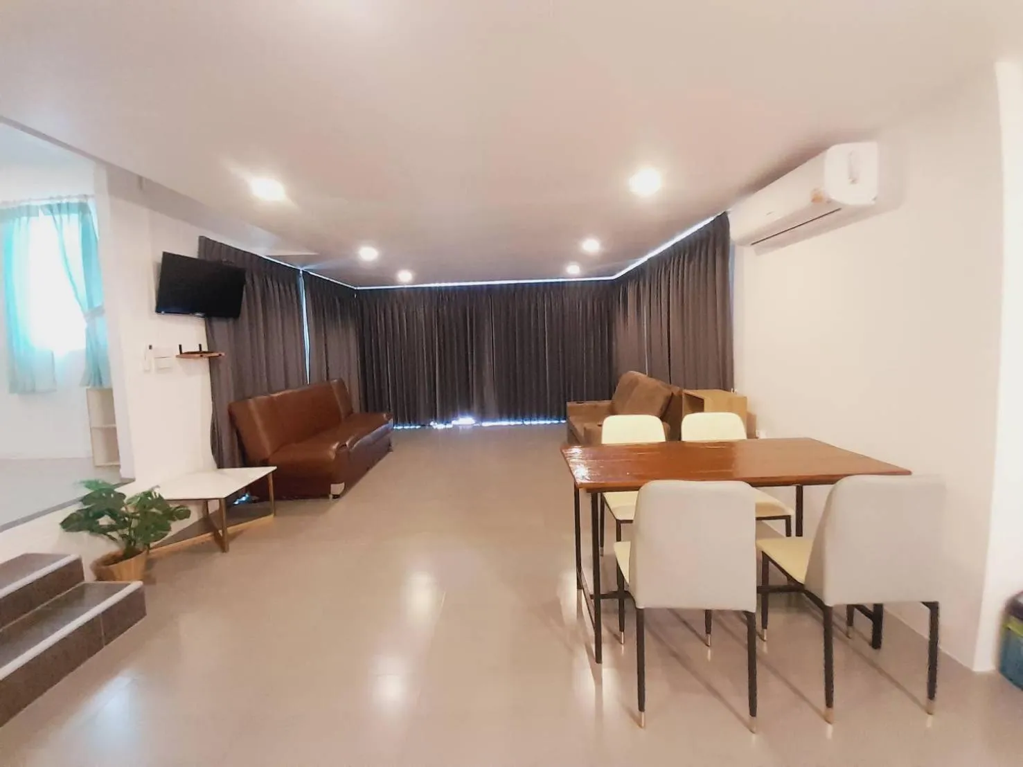 Baan Golden Resort & Residences