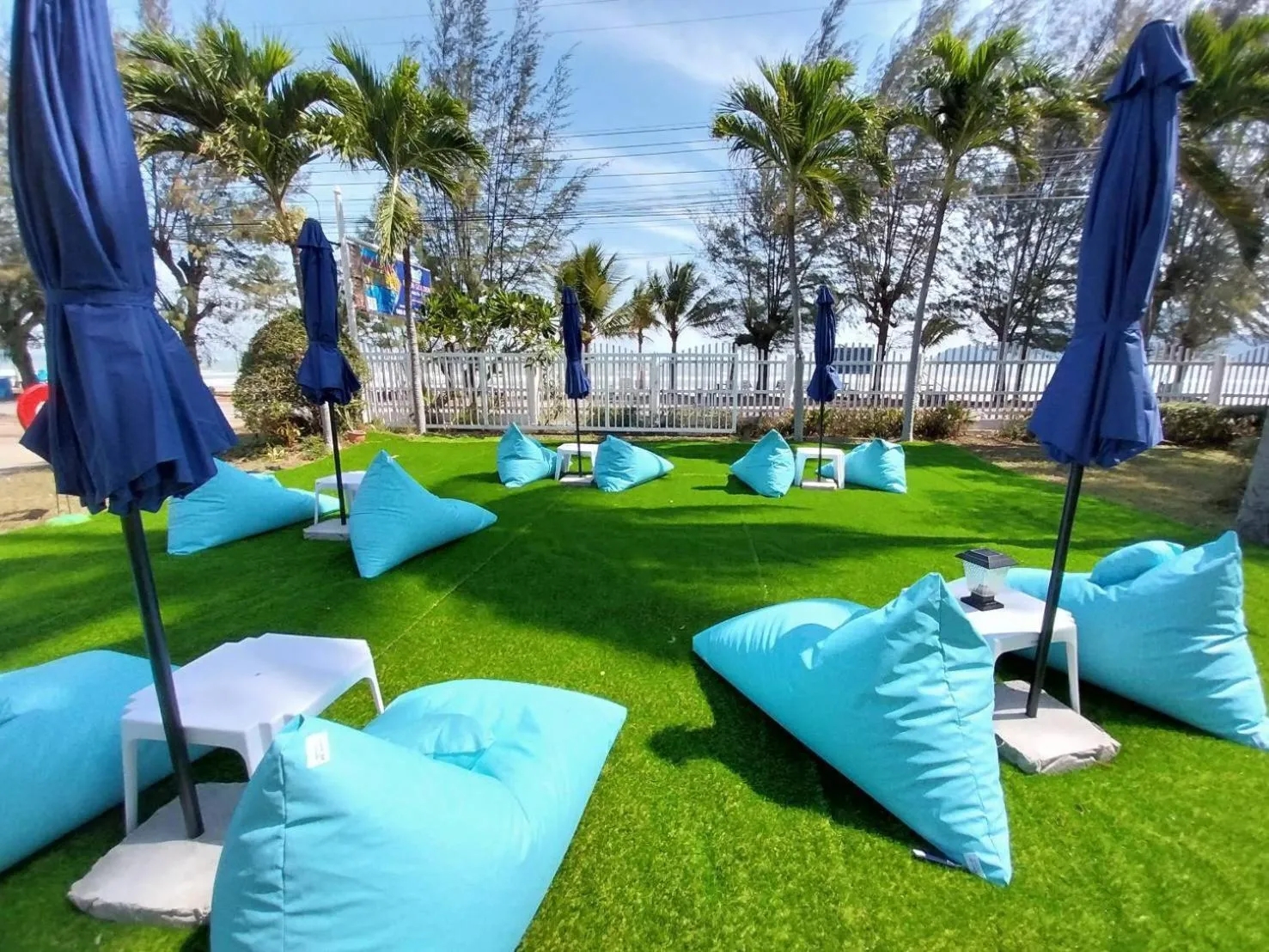 Baan Golden Resort & Residences