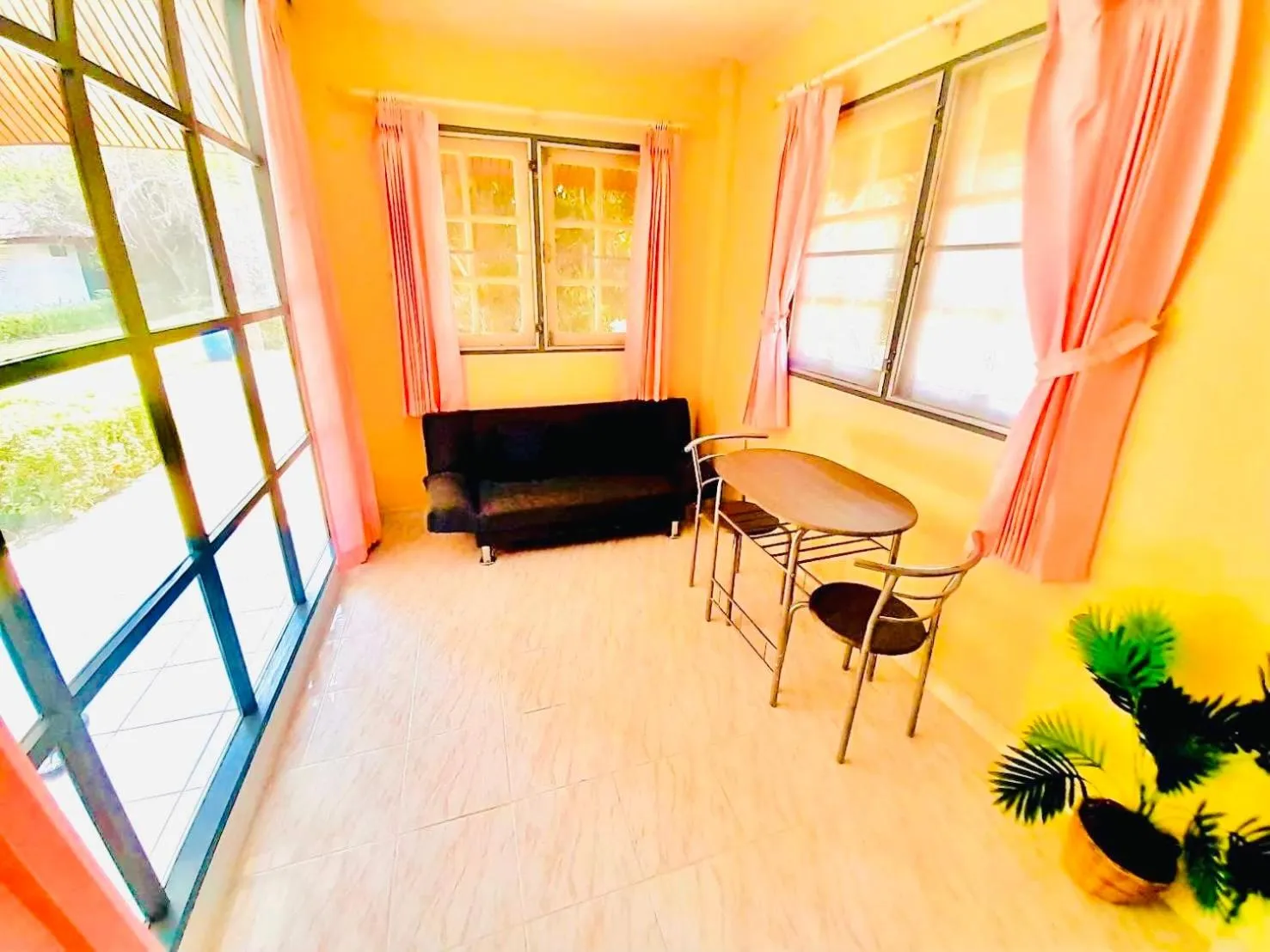 Baan Golden Resort & Residences