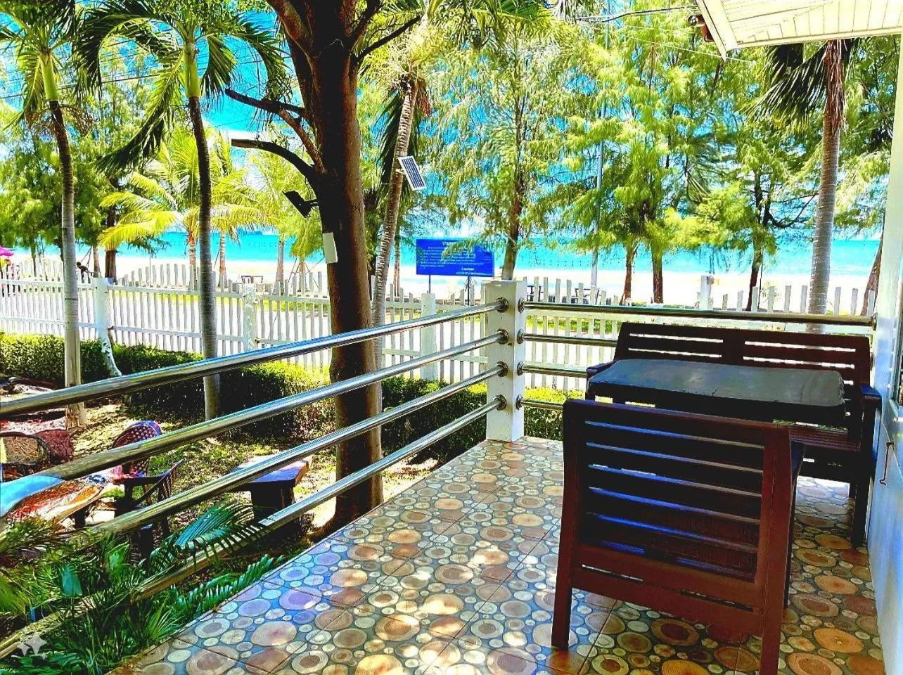 Baan Golden Resort & Residences