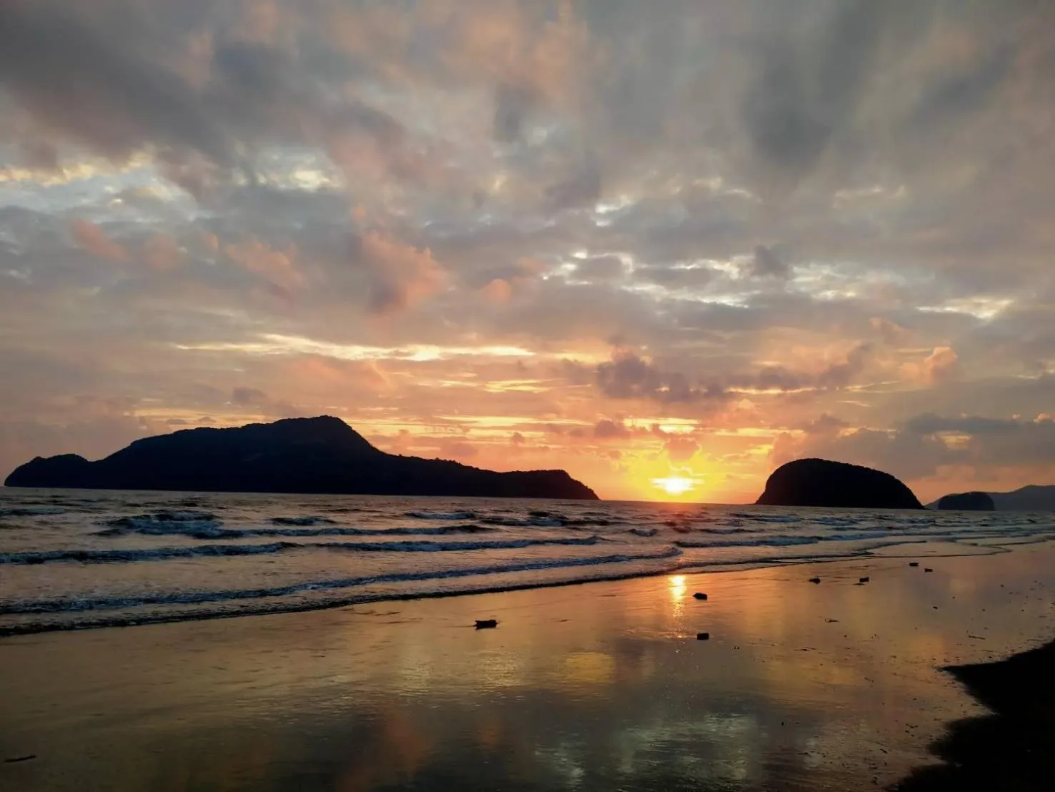 Baan Golden Resort & Residences