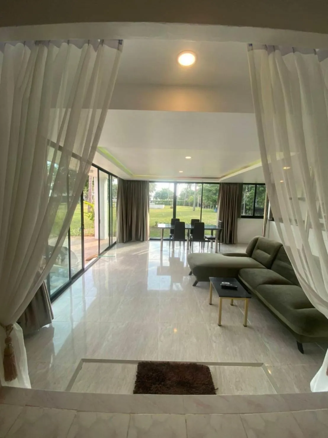 Living room in Baan Golden Resort & Residences