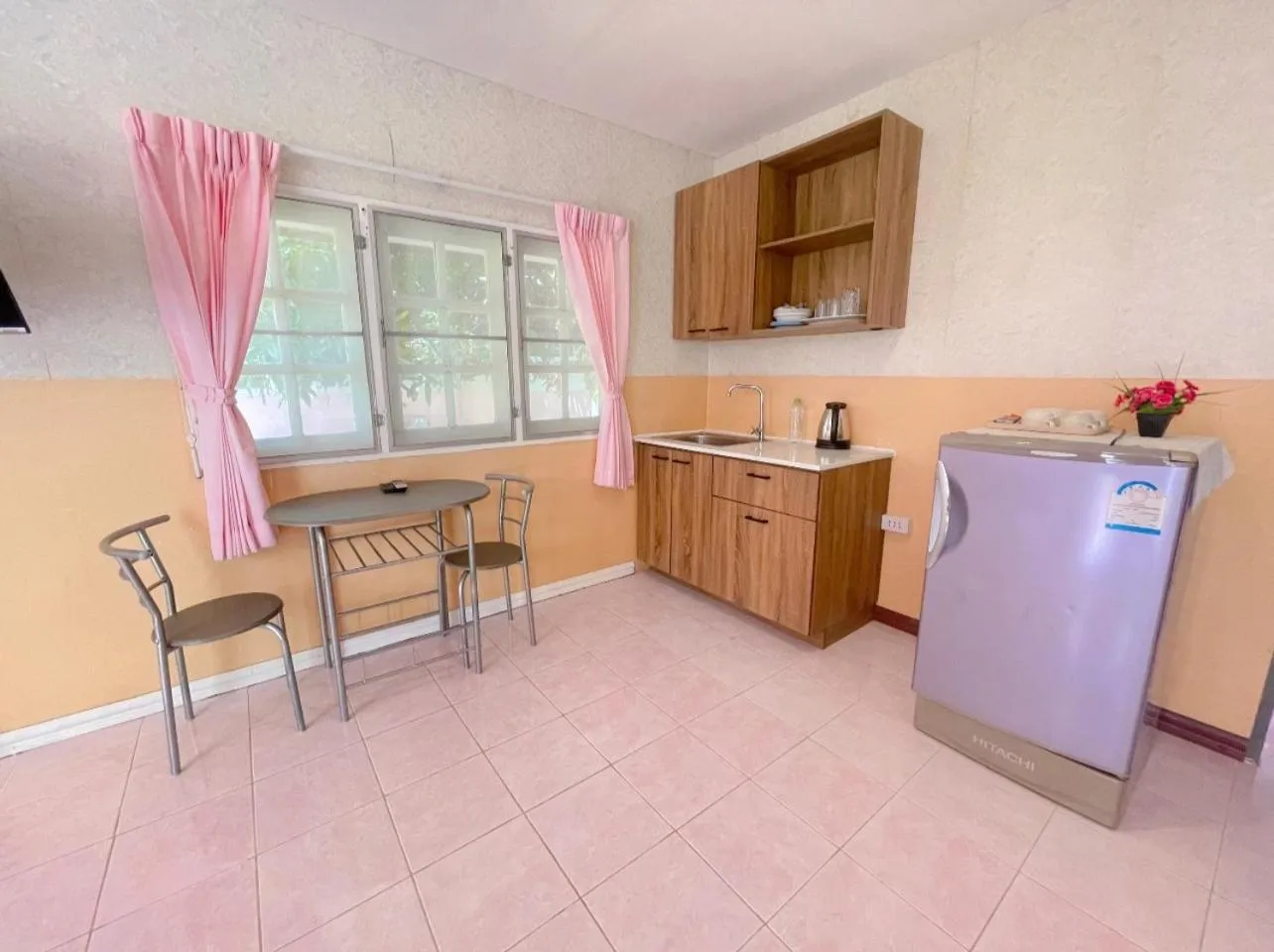 Baan Golden Resort & Residences