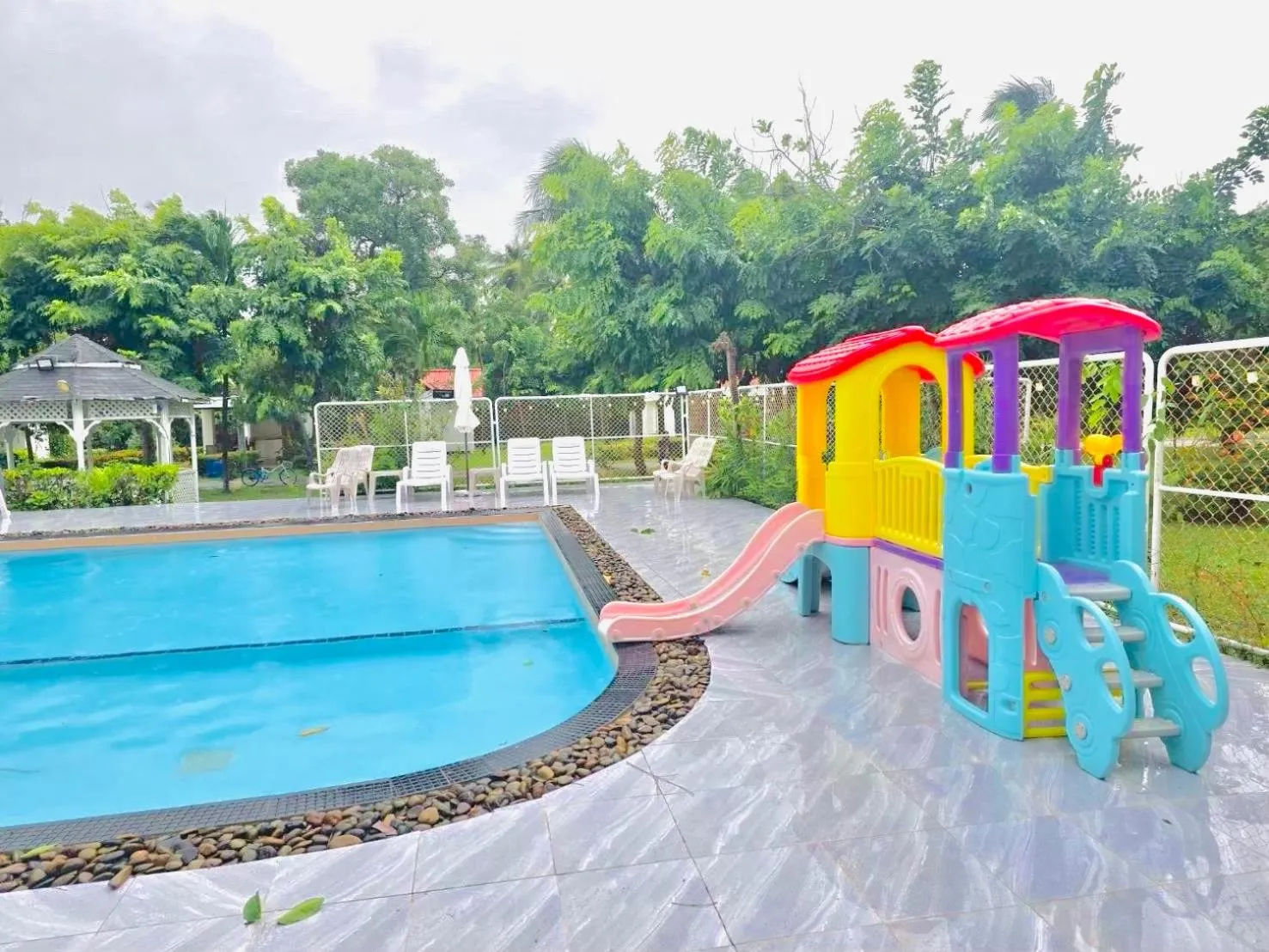 Baan Golden Resort & Residences