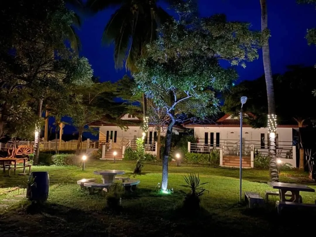 Baan Golden Resort & Residences