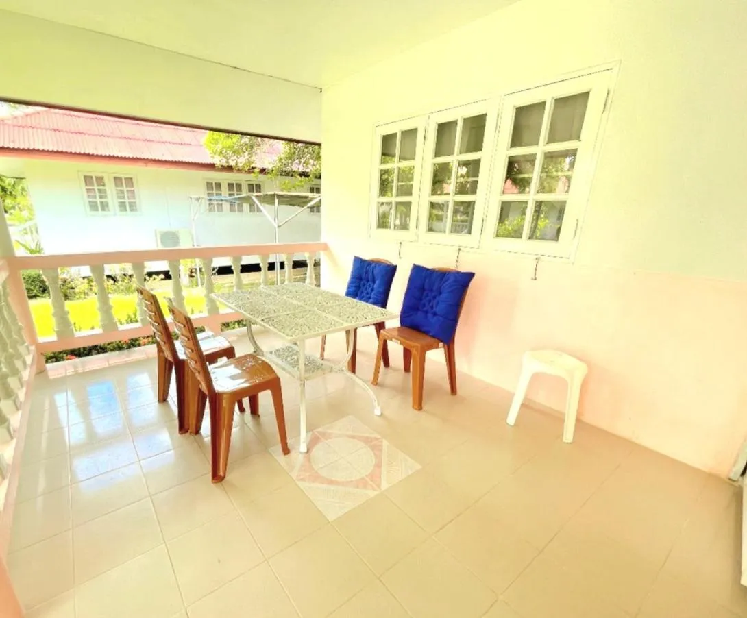 Baan Golden Resort & Residences