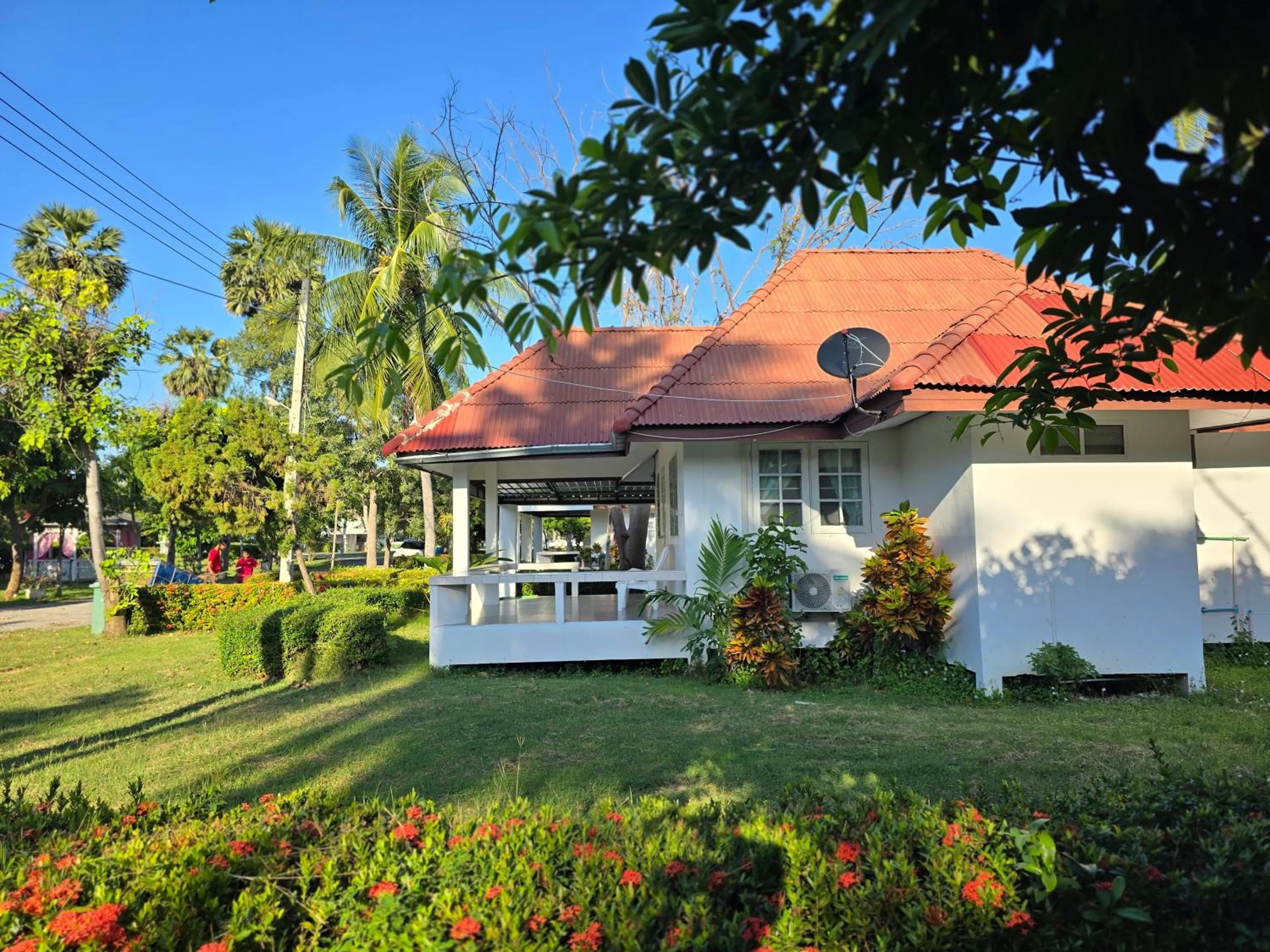 Property building in Baan Golden Resort & Residences