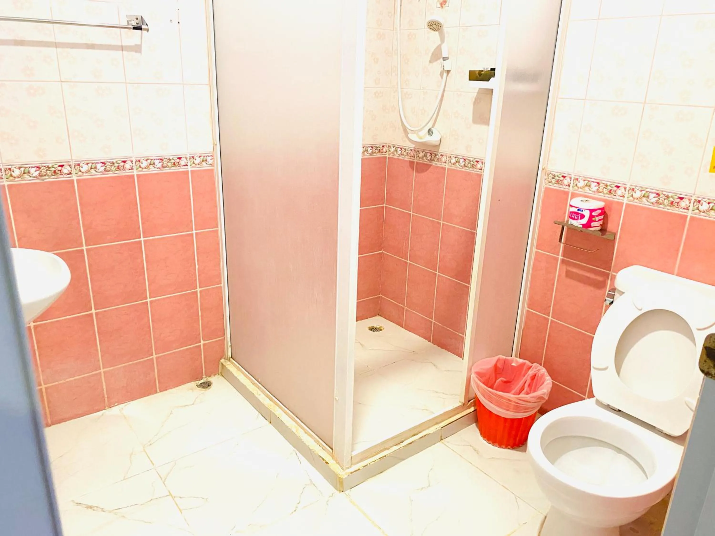 Baan Golden Resort & Residences