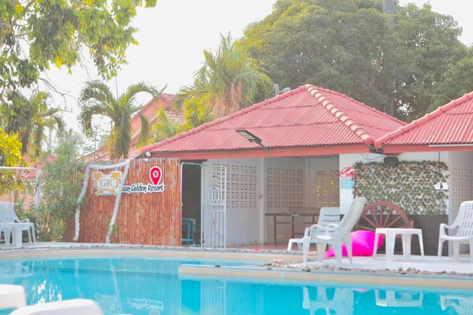Baan Golden Resort & Residences