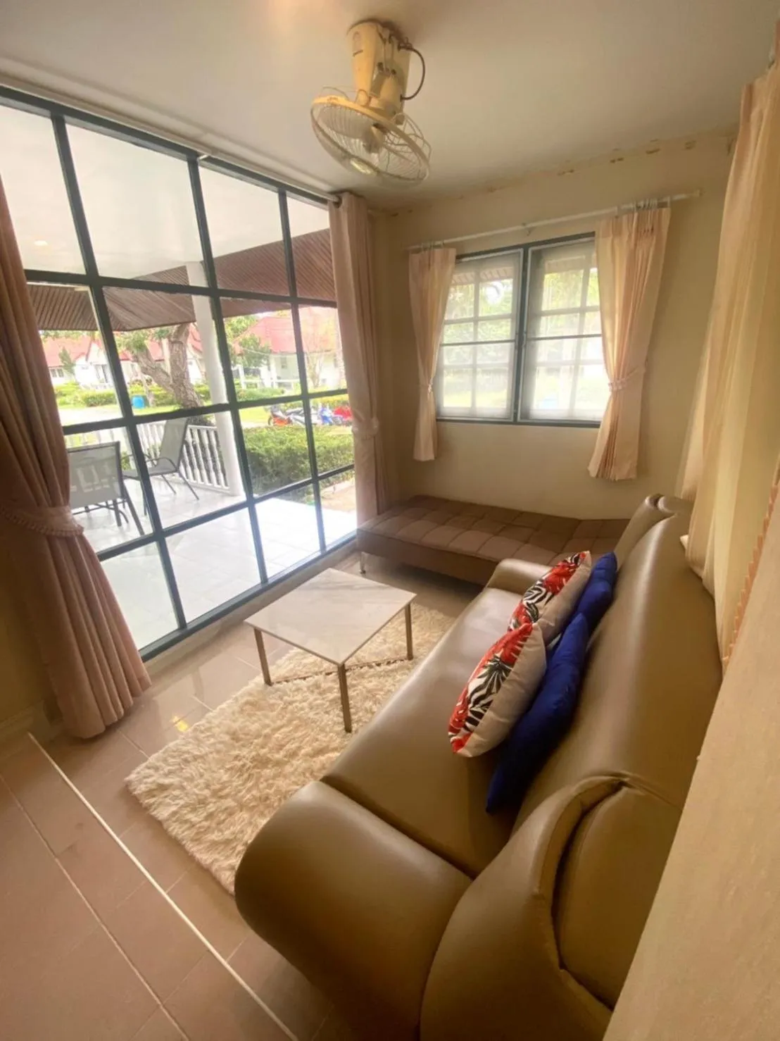 Baan Golden Resort & Residences