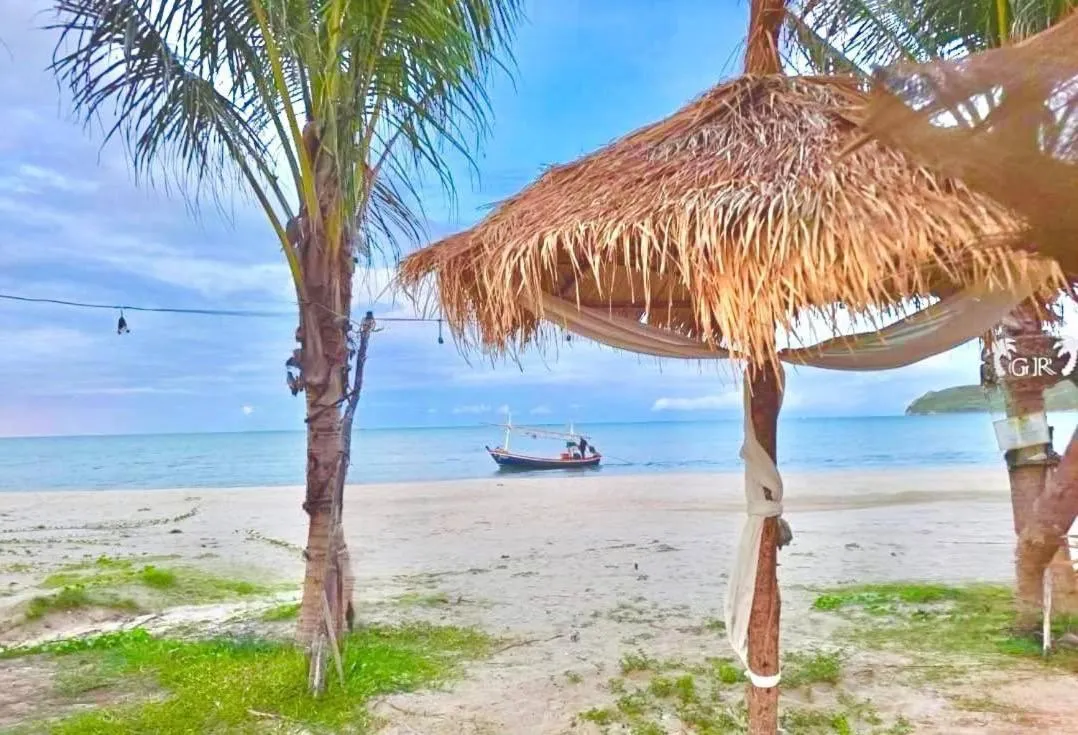 Baan Golden Resort & Residences