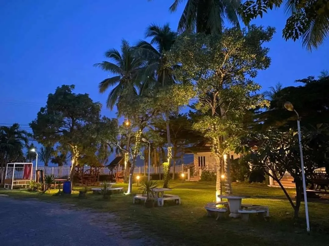 Baan Golden Resort & Residences