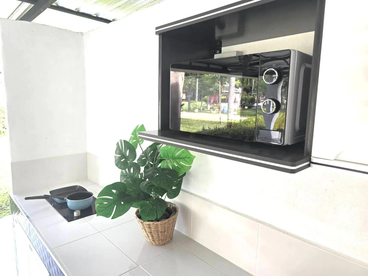 Baan Golden Resort & Residences