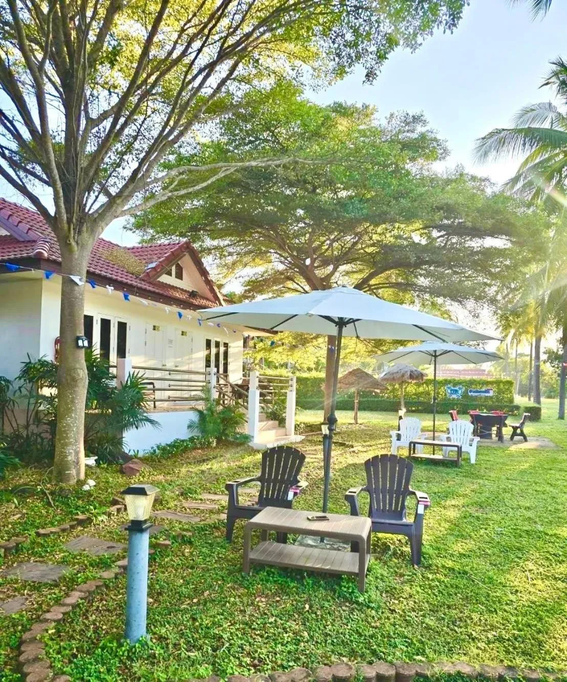 Property building in Baan Golden Resort & Residences