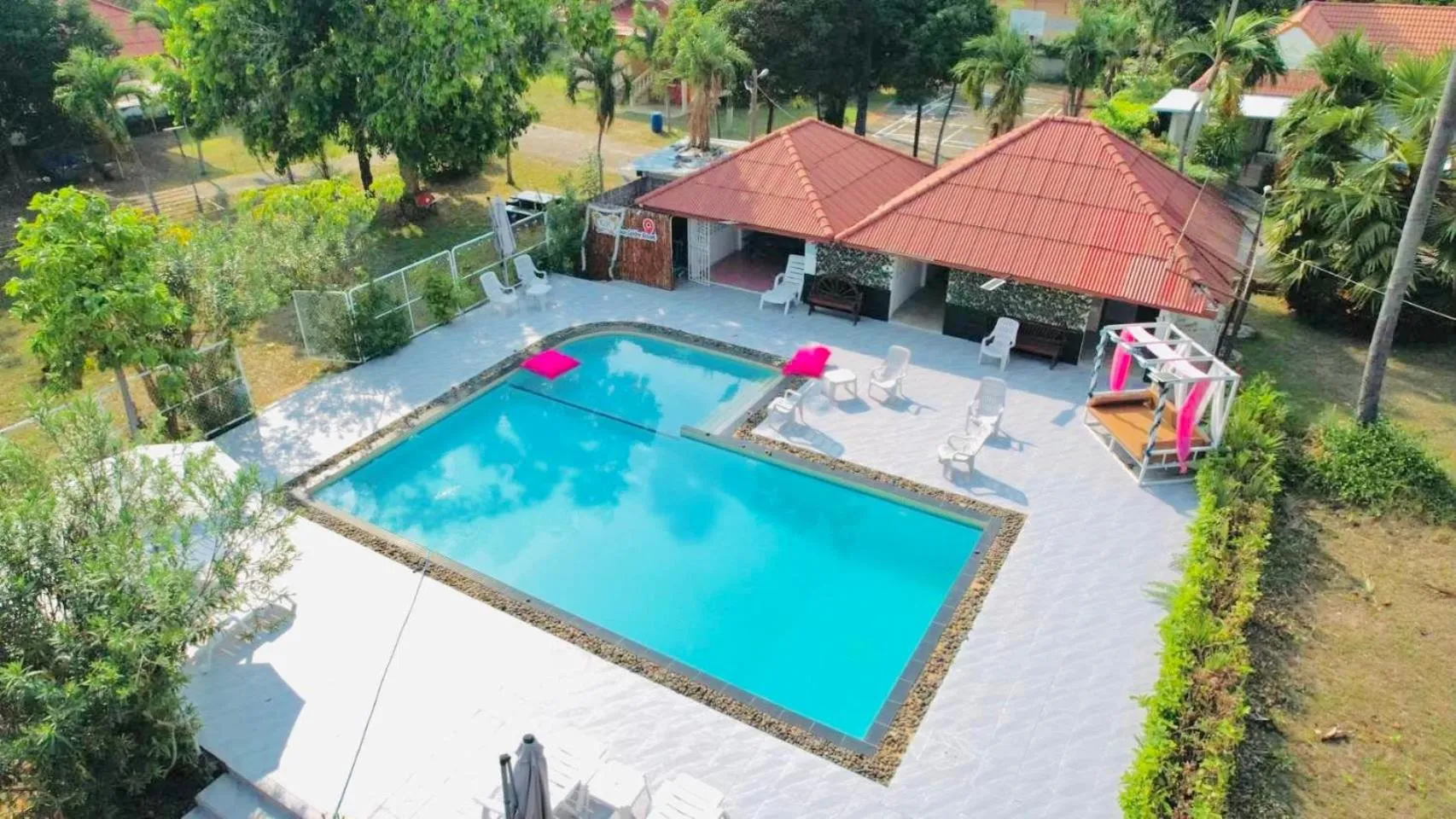 Baan Golden Resort & Residences