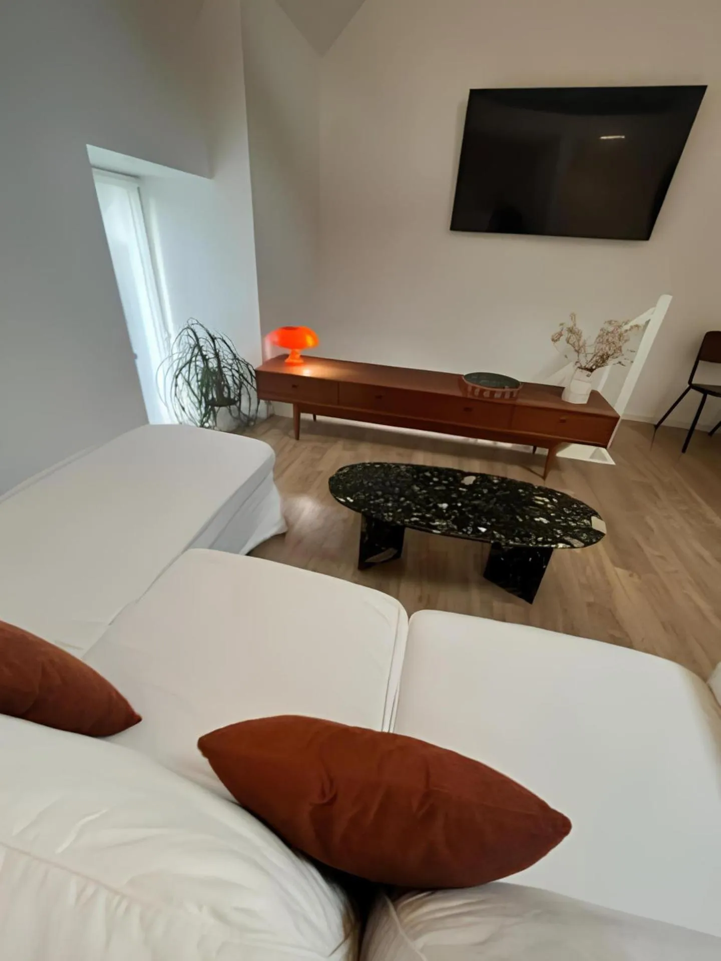 Living room, Bed in Artefact