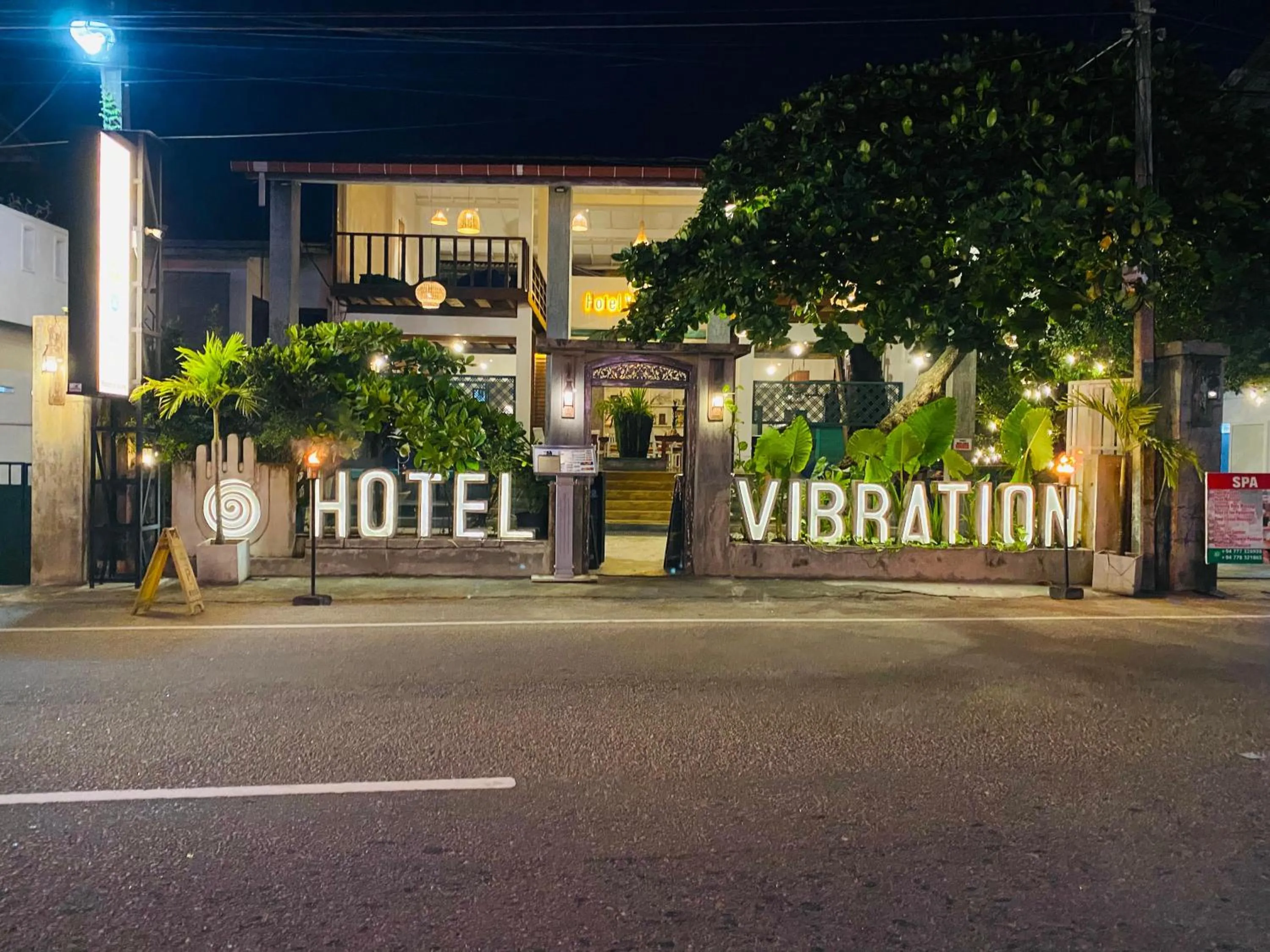 Hotel Vibration