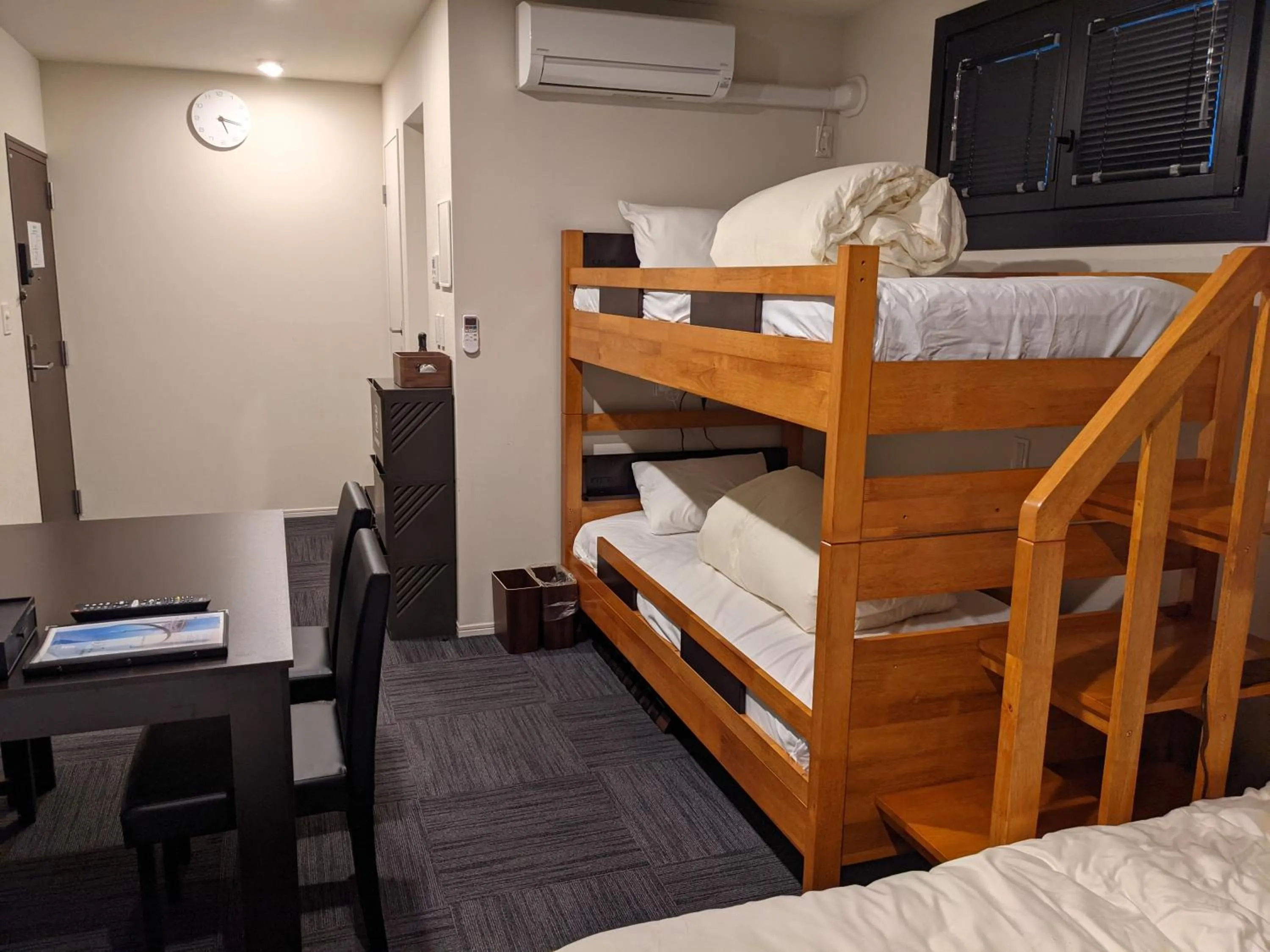 Bedroom, Bed in Gennoya