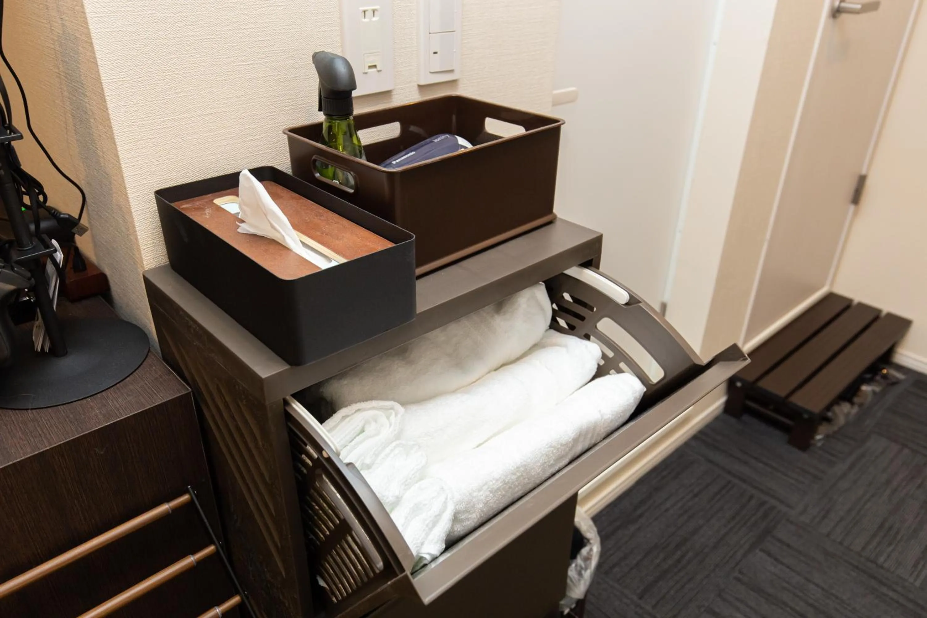 Photo of the whole room in Gennoya